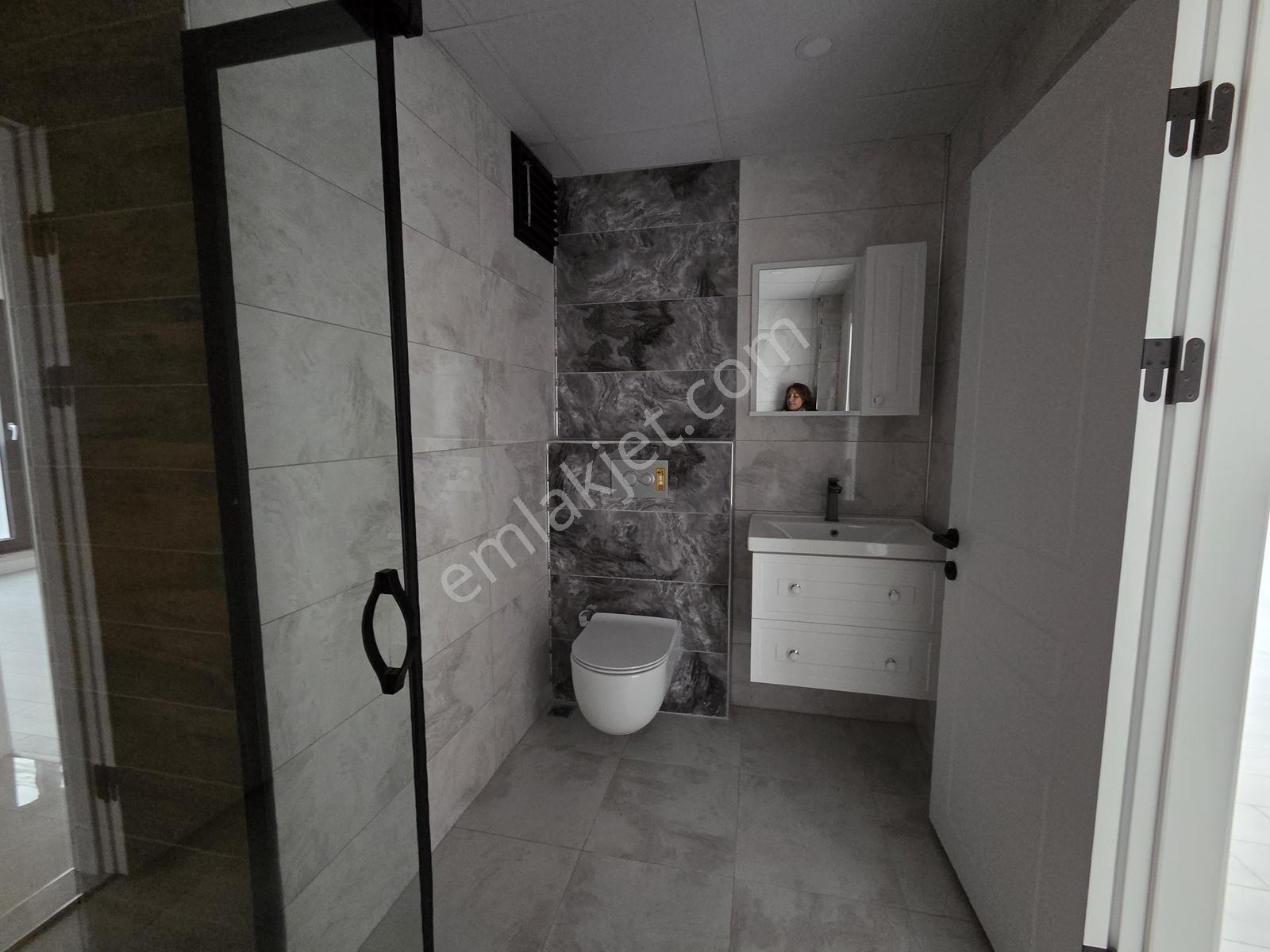 Keşan Yeni Mahalle'de Havuzlu Site İçerisinde Satılık Sıfır 2+1 - Görsel 19