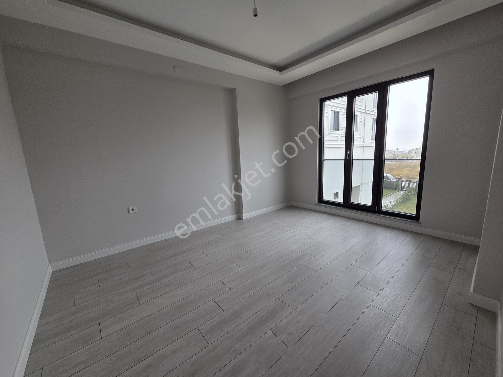 Keşan Yeni Mahalle'de Havuzlu Site İçerisinde Satılık Sıfır 2+1 - Görsel 25