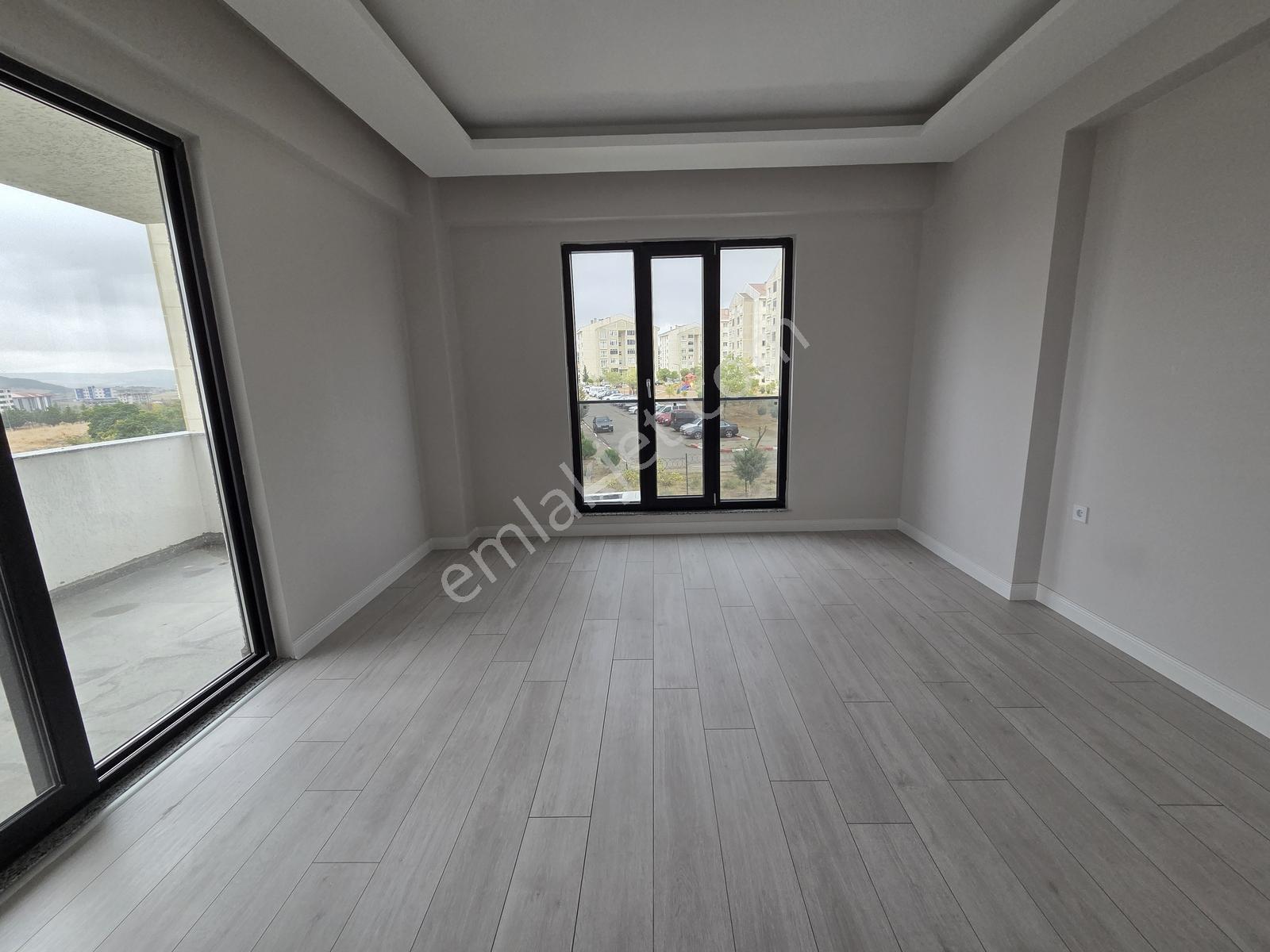 Keşan Yeni Mahalle'de Havuzlu Site İçerisinde Satılık Sıfır 2+1 - Görsel 8