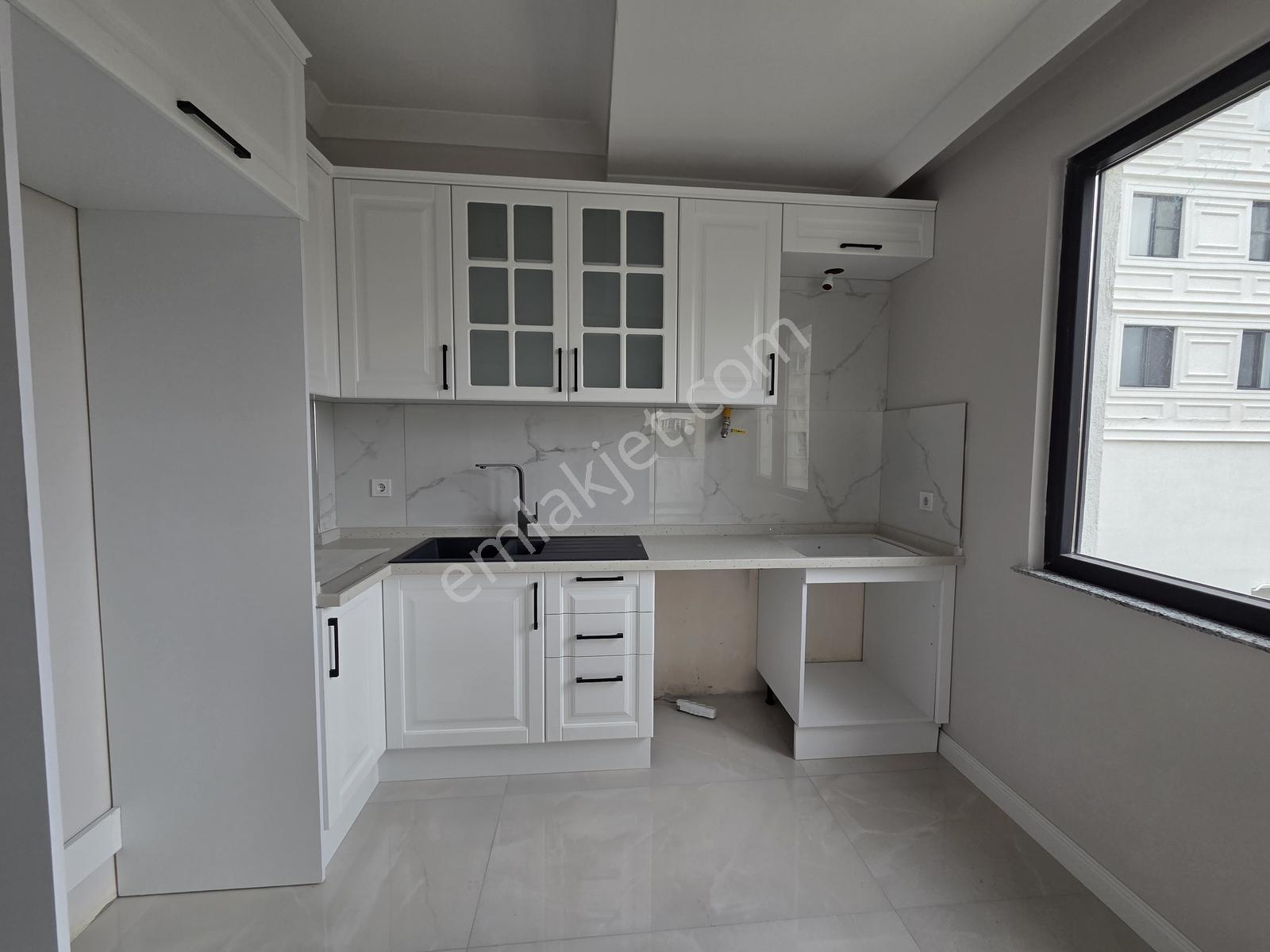 Keşan Yeni Mahalle'de Havuzlu Site İçerisinde Satılık Sıfır 2+1 - Görsel 35