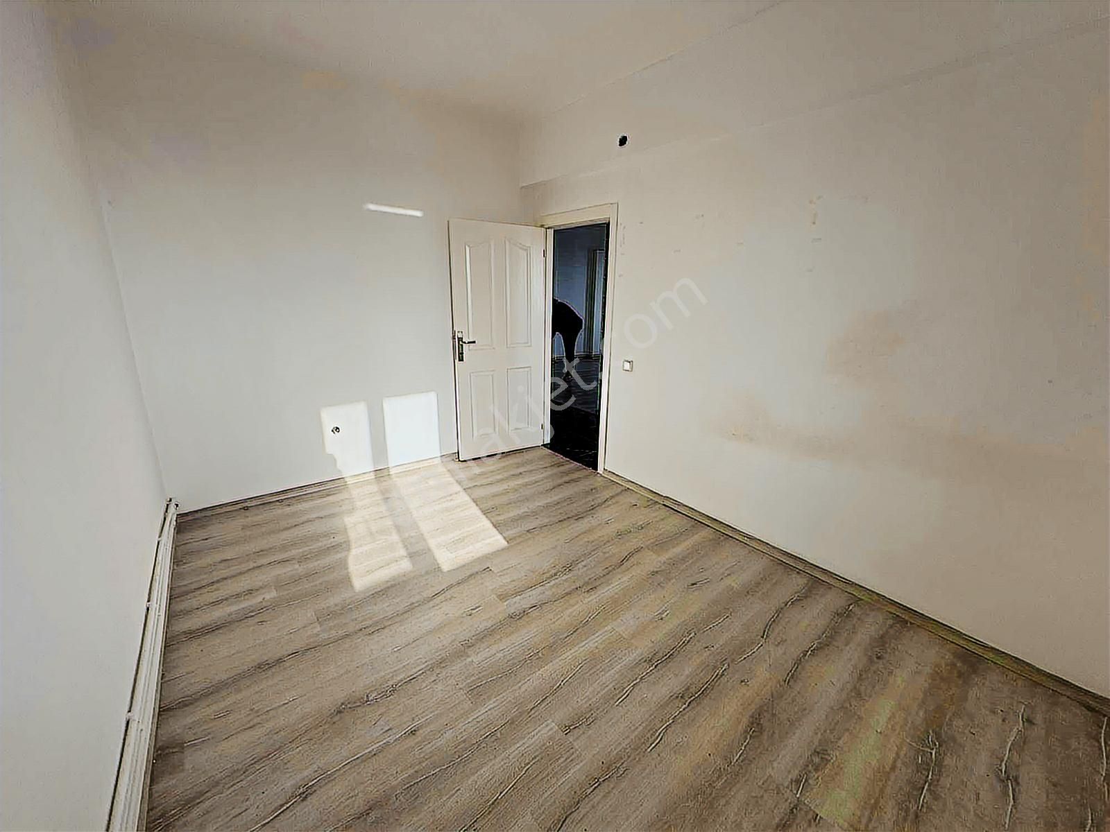 Atabay'dan Güzelobada 2+1 Deniz Manzaralı Ayrı Mutfaklı - Görsel 15