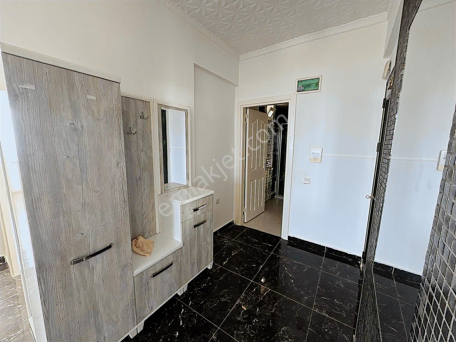 Atabay'dan Güzelobada 2+1 Deniz Manzaralı Ayrı Mutfaklı - Görsel 3