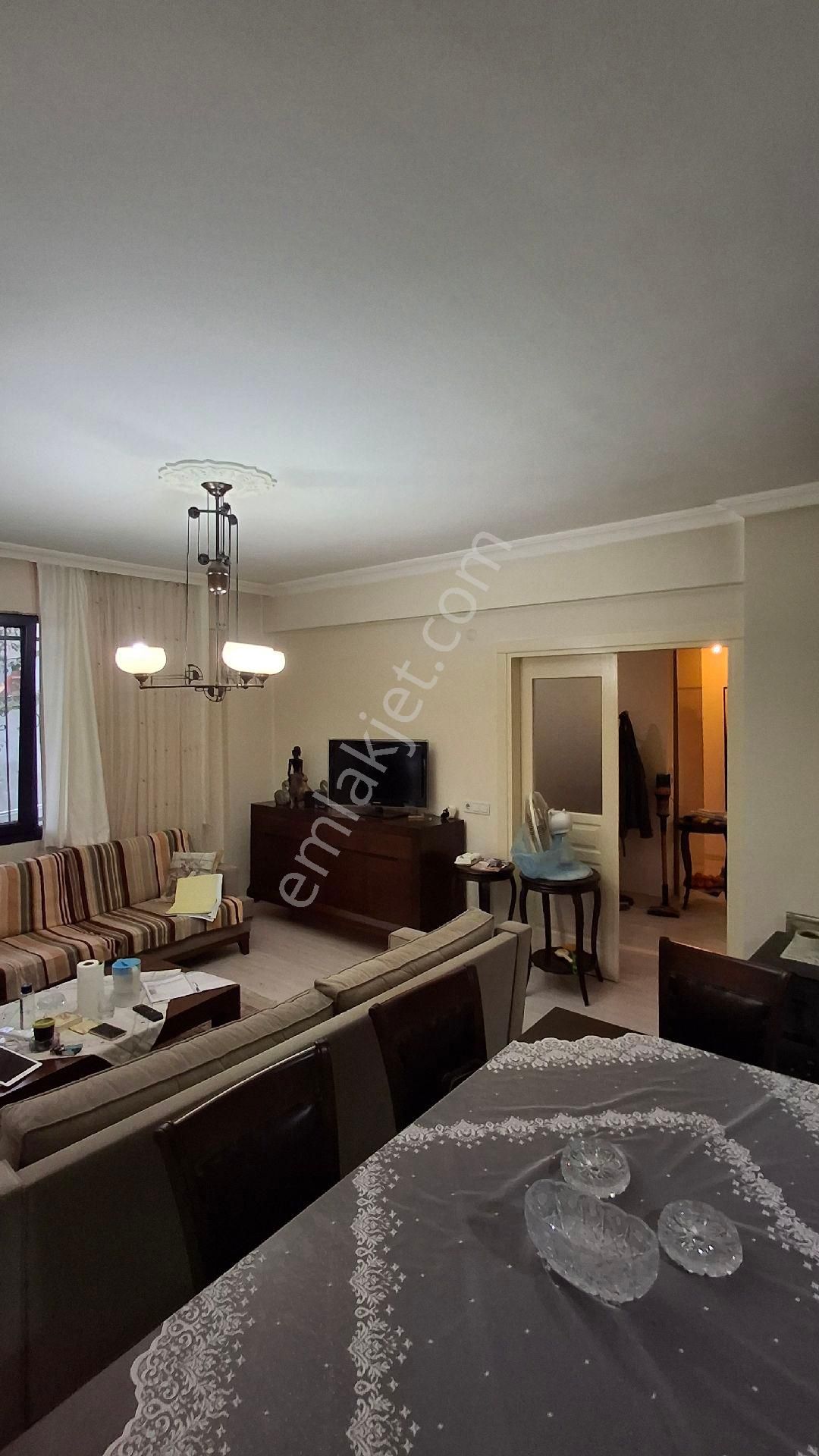 Selçuk İsabey Mh. Garajlı Genis Bahçeli Kale Manzaralı Müstakil - Görsel 4