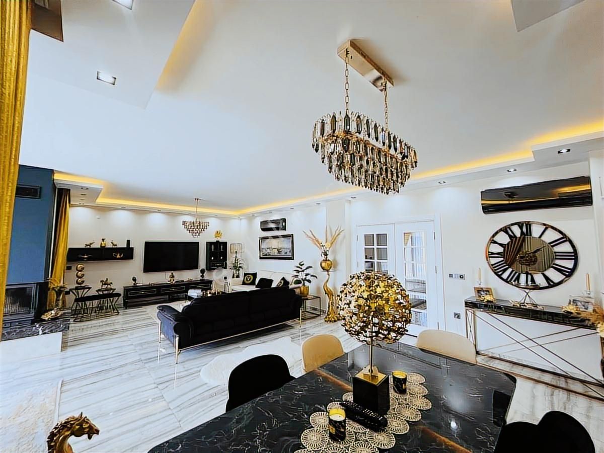 Akbük'te 1 Dönüm Arsa İçinde Bölgenin En Güzel Villası - Görsel 9