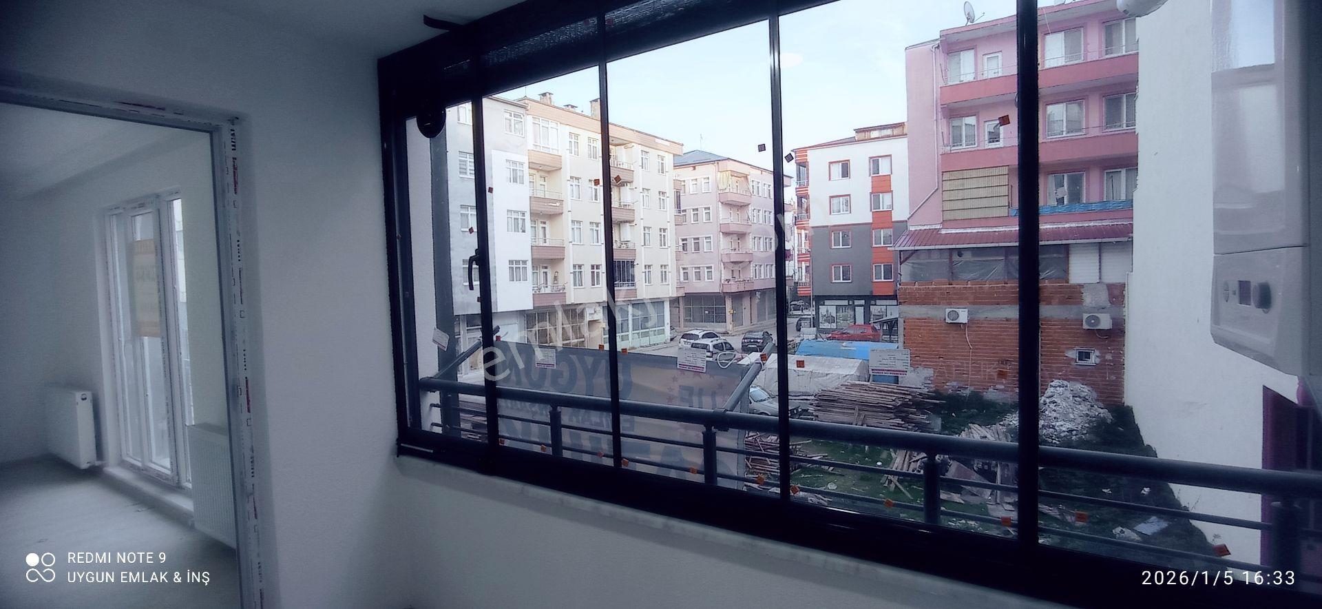 Uygun 19 Mayıs Cumhuriyet Mah. Shell Yanı Kombili Cam Balkonlu Merkezi Konumda Sıfır 2+1 - Görsel 25