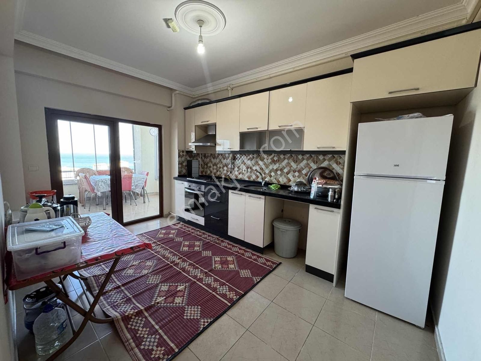 Kaçırılmayacak Fırsat! Yomra Sancak'ta Ferah Daire - Görsel 7