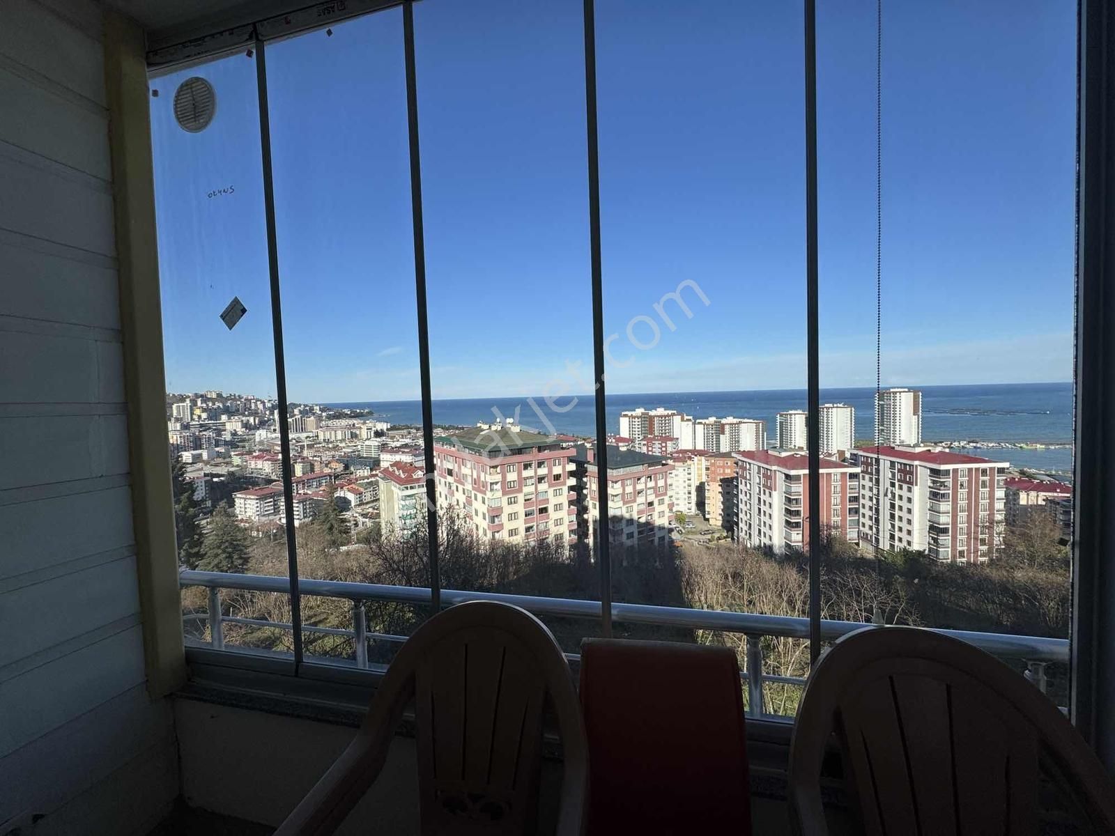 Kaçırılmayacak Fırsat! Yomra Sancak'ta Ferah Daire - Görsel 8