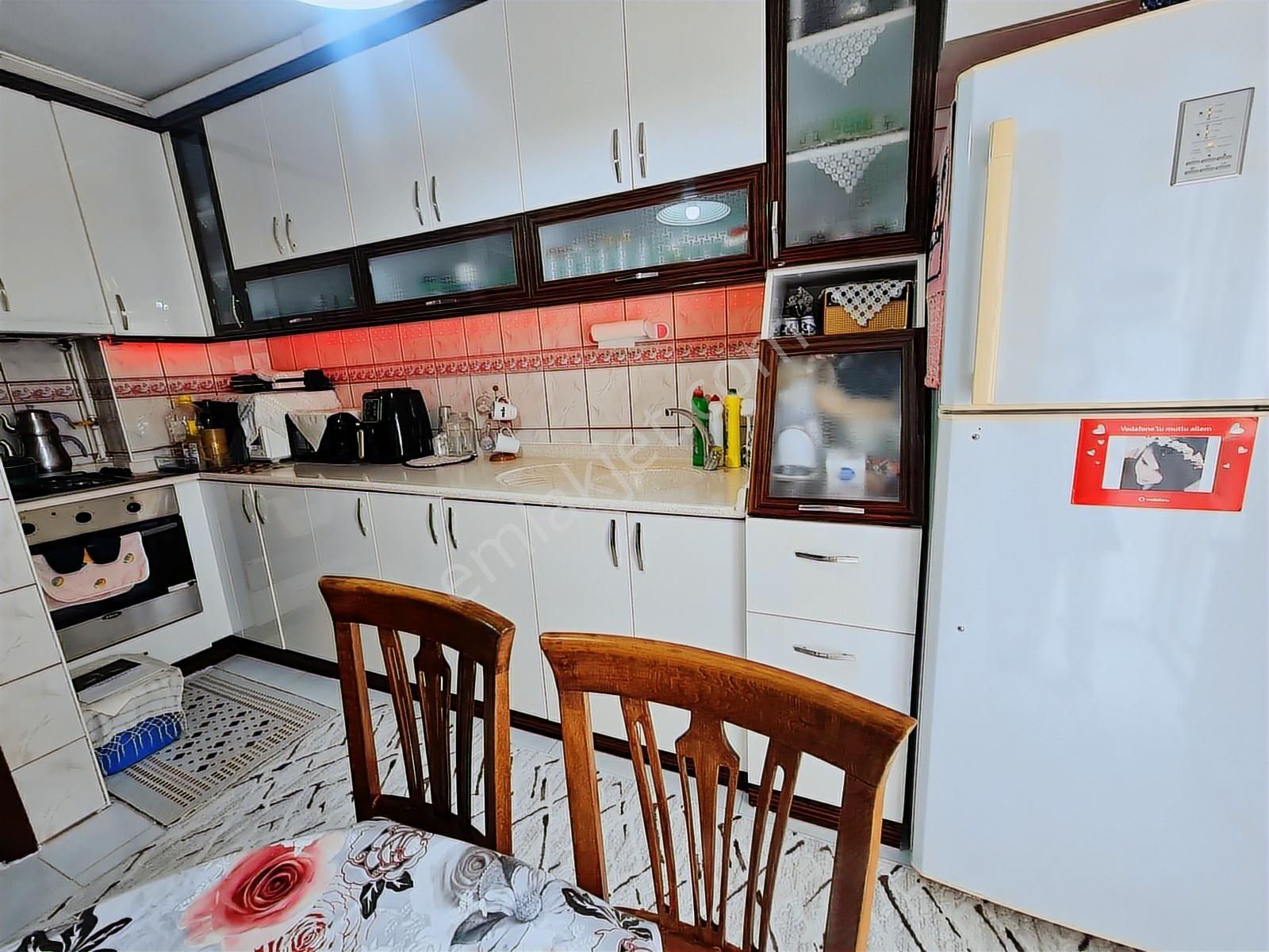 30 Ağustos Mh Arakat Merkezi Konumda Köşebaşı Masrafsız 2+1 Dair - Görsel 11