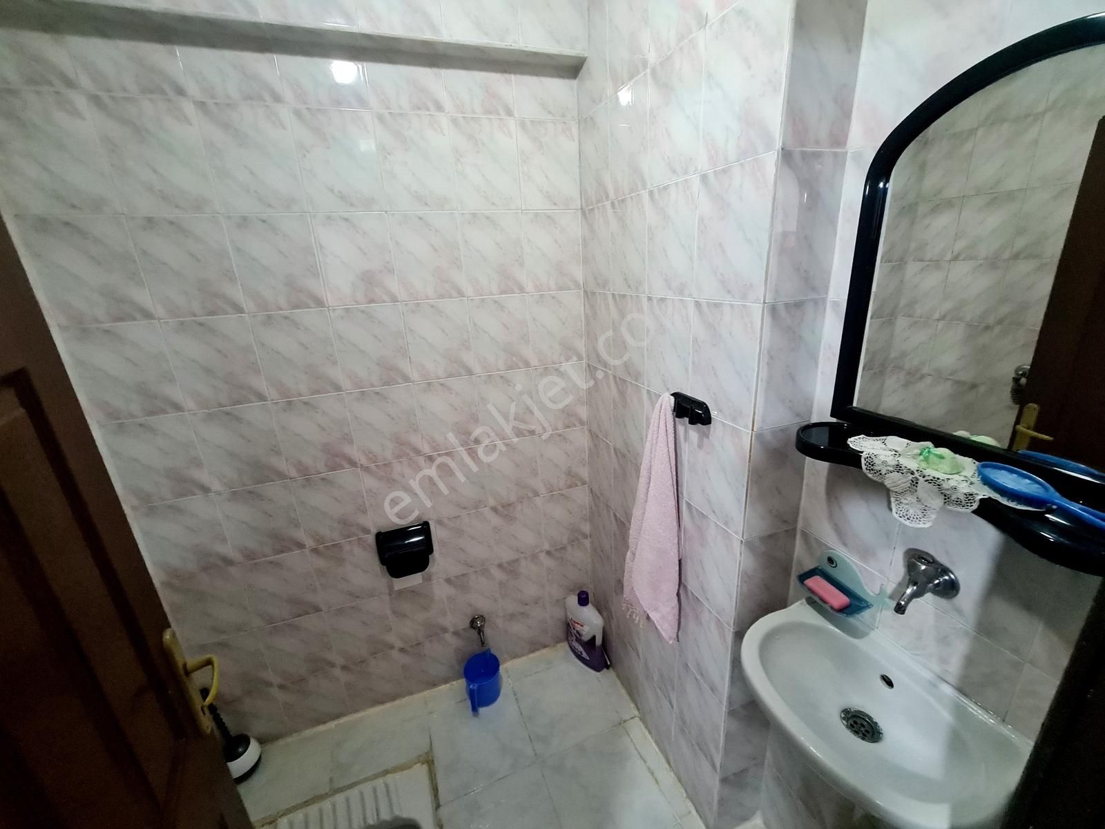 30 Ağustos Mh Arakat Merkezi Konumda Köşebaşı Masrafsız 2+1 Dair - Görsel 16