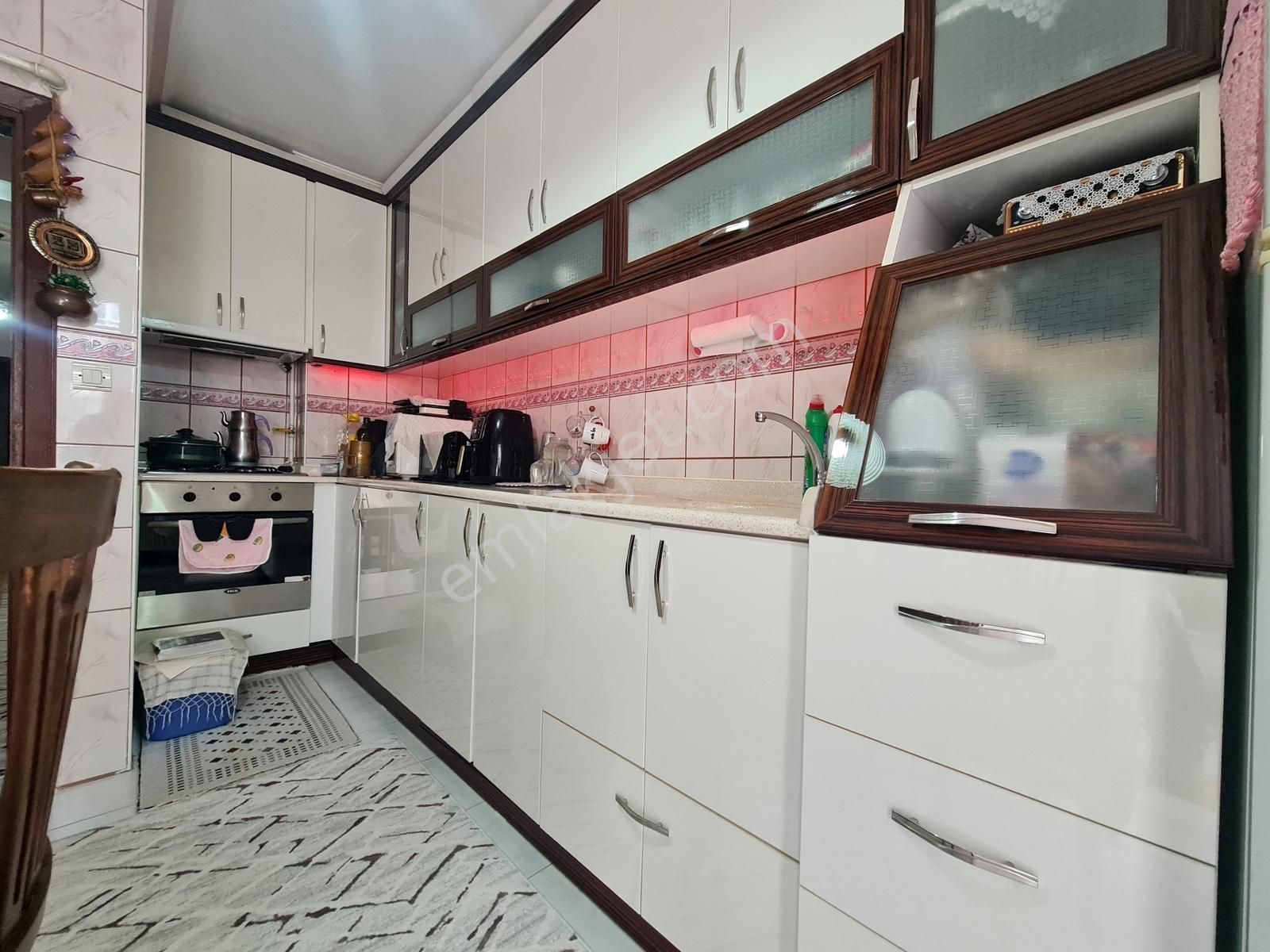 30 Ağustos Mh Arakat Merkezi Konumda Köşebaşı Masrafsız 2+1 Dair - Görsel 25