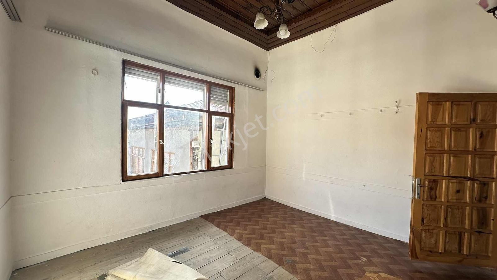 Vip Gayrimenkul'den Merkezde Müstakil İki Katlı Ev - Görsel 16