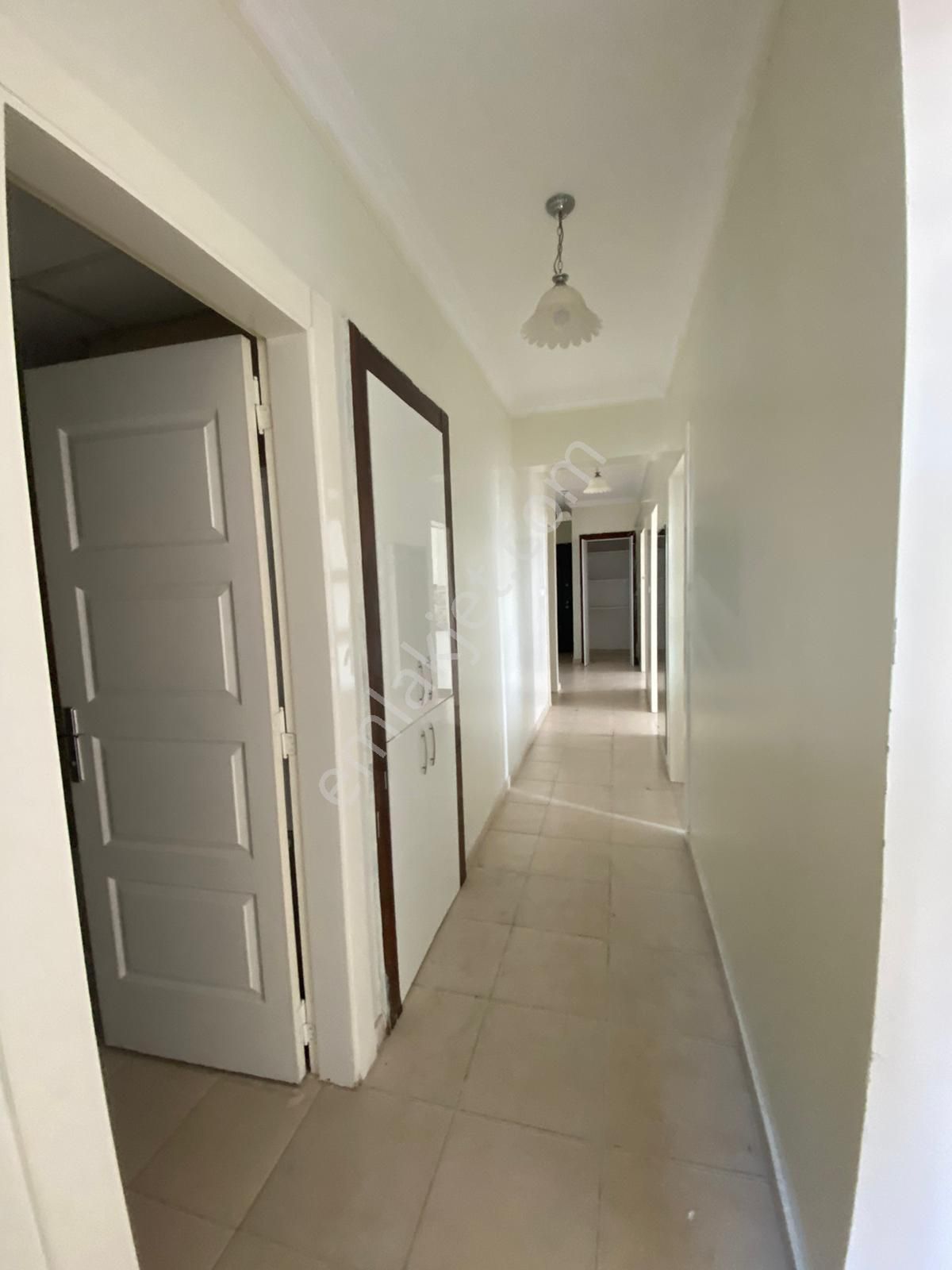 Emlak Diyarından Akkent Milet Camisi Yanı 3+1 Arakat Fırsat Daire - Görsel 7