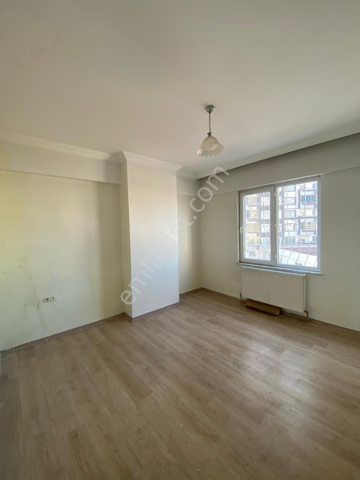 Emlak Diyarından Akkent Milet Camisi Yanı 3+1 Arakat Fırsat Daire - Görsel 10