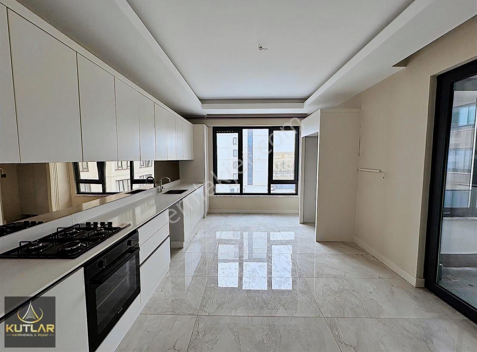 Kutlar'dan İbrahimli Mah Kombili Cam Balkonlu Fırsat 3+1 Daire