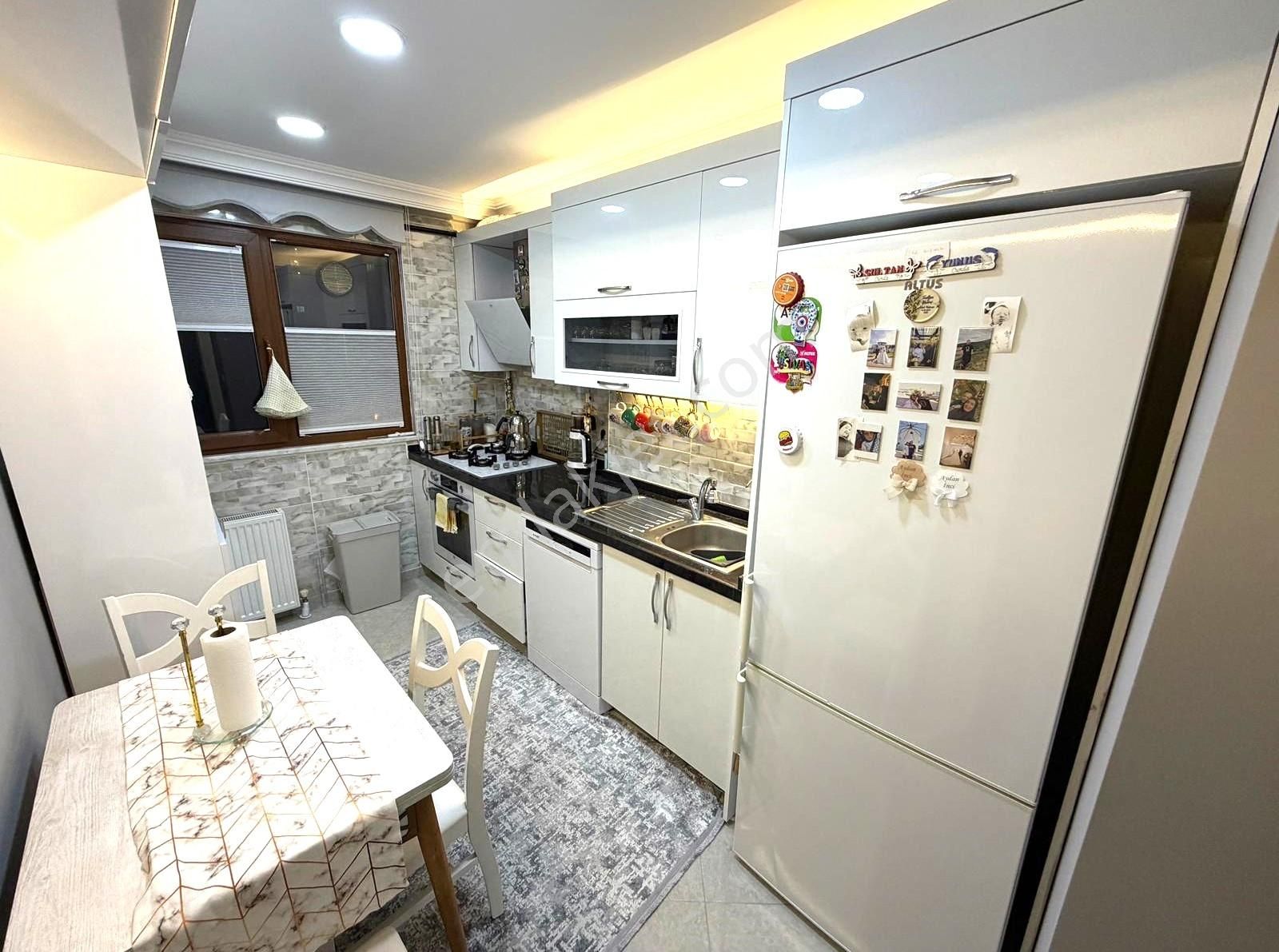 Beka Gm Armağanevler Mah.de İki Bloklu Sitede 95m2 Satılık Daire - Görsel 15