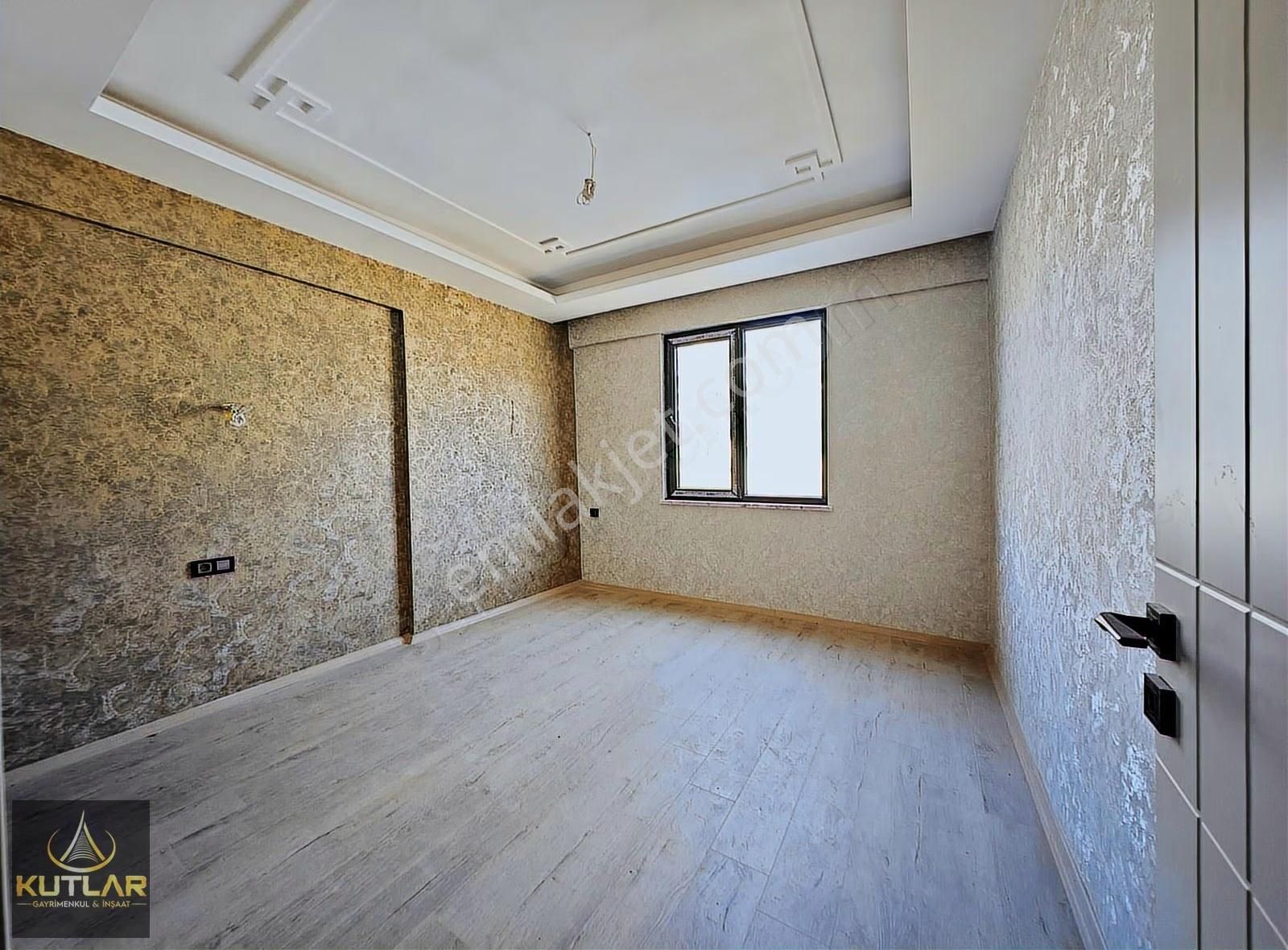 Kutlar'dan Kalbinize Dokunacak Bir Ev Abdülhamithan *2.5+1* - Görsel 26