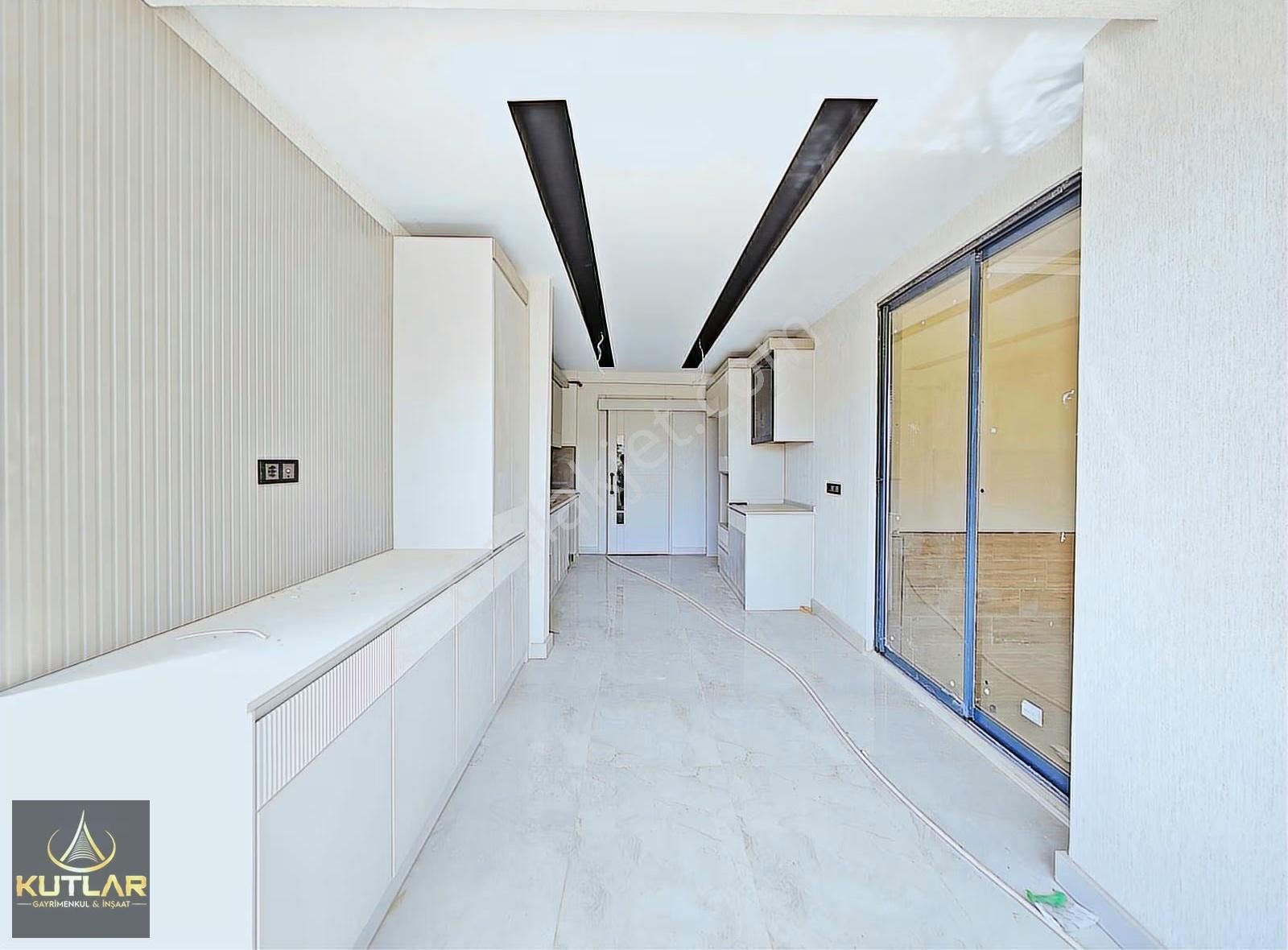 Kutlar'dan Kalbinize Dokunacak Bir Ev Abdülhamithan *2.5+1* - Görsel 33