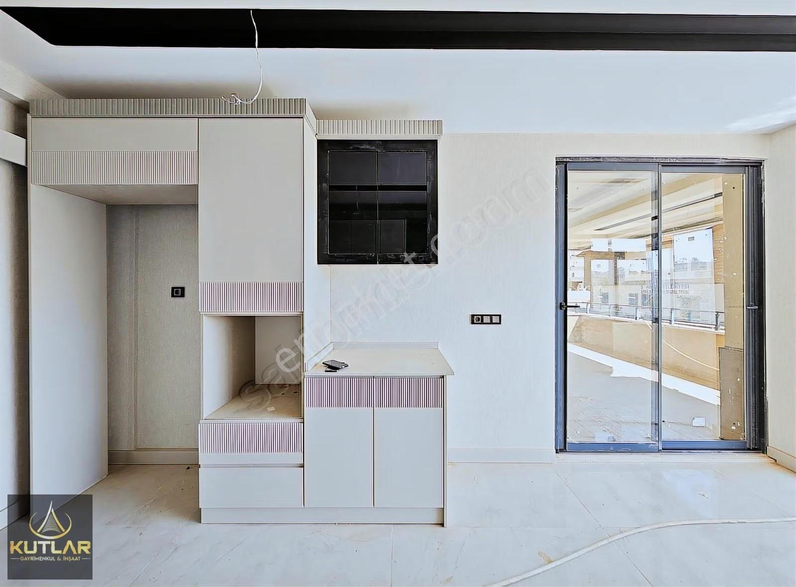 Kutlar'dan Kalbinize Dokunacak Bir Ev Abdülhamithan *2.5+1* - Görsel 30