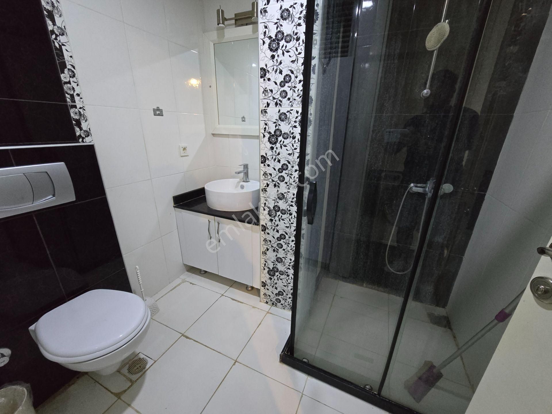 Caddeye , Denize Toplu Ulaşıma Yakın. Full Temiz Eşyalı 2+1 Ferah Daire - Görsel 12