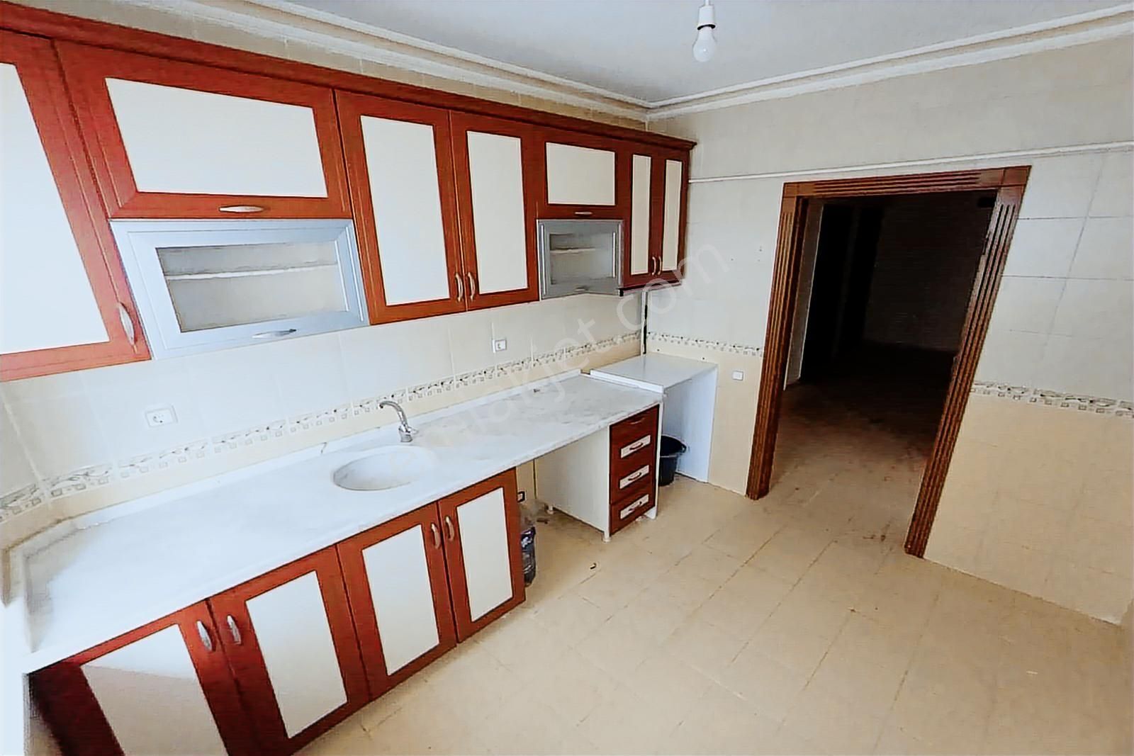 Ufuk Özdemir'den 23 Nisan Mah Kaderli Sok Y.giriş Ön Cephe 2+1 - Görsel 35