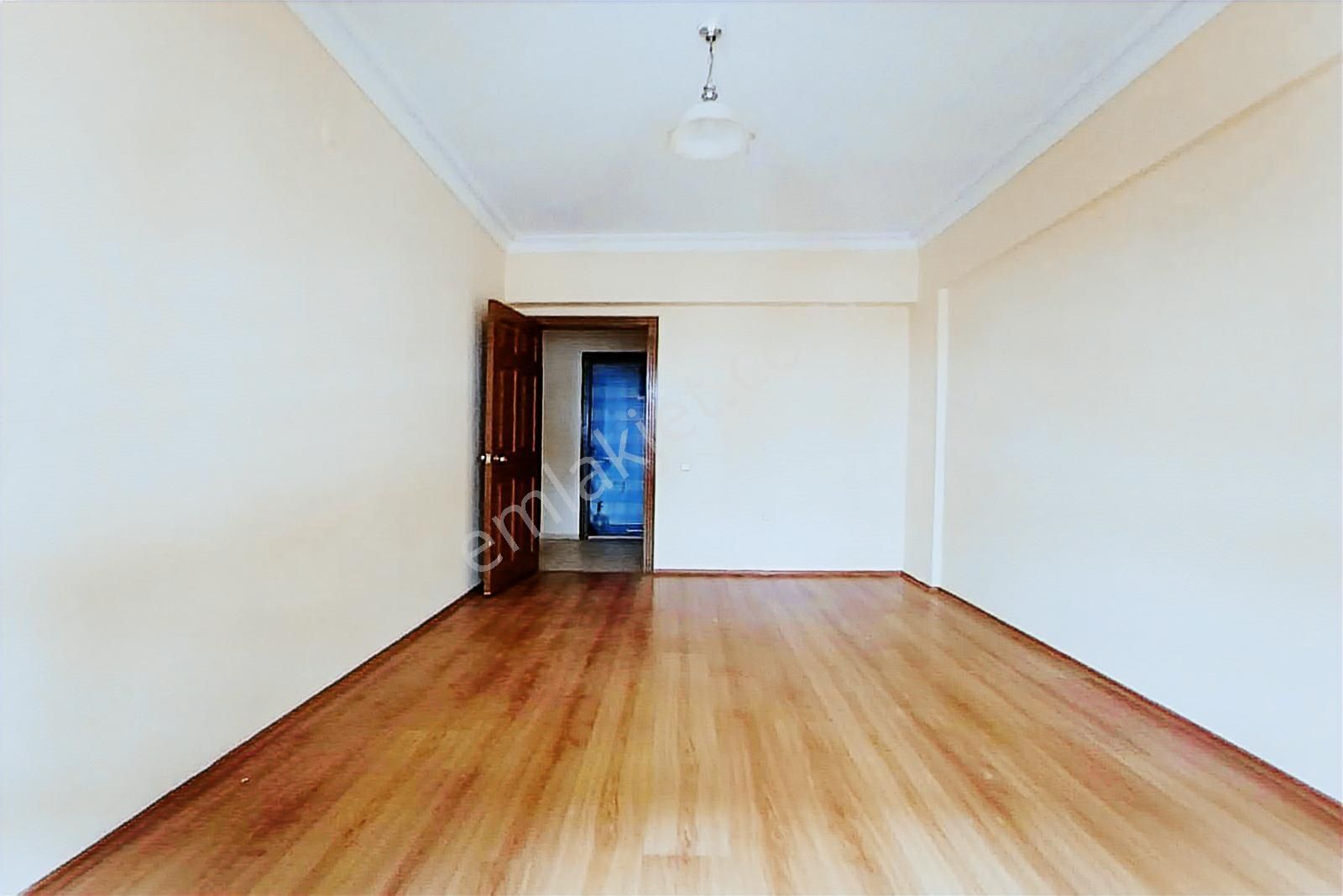 Ufuk Özdemir'den 23 Nisan Mah Kaderli Sok Y.giriş Ön Cephe 2+1 - Görsel 26