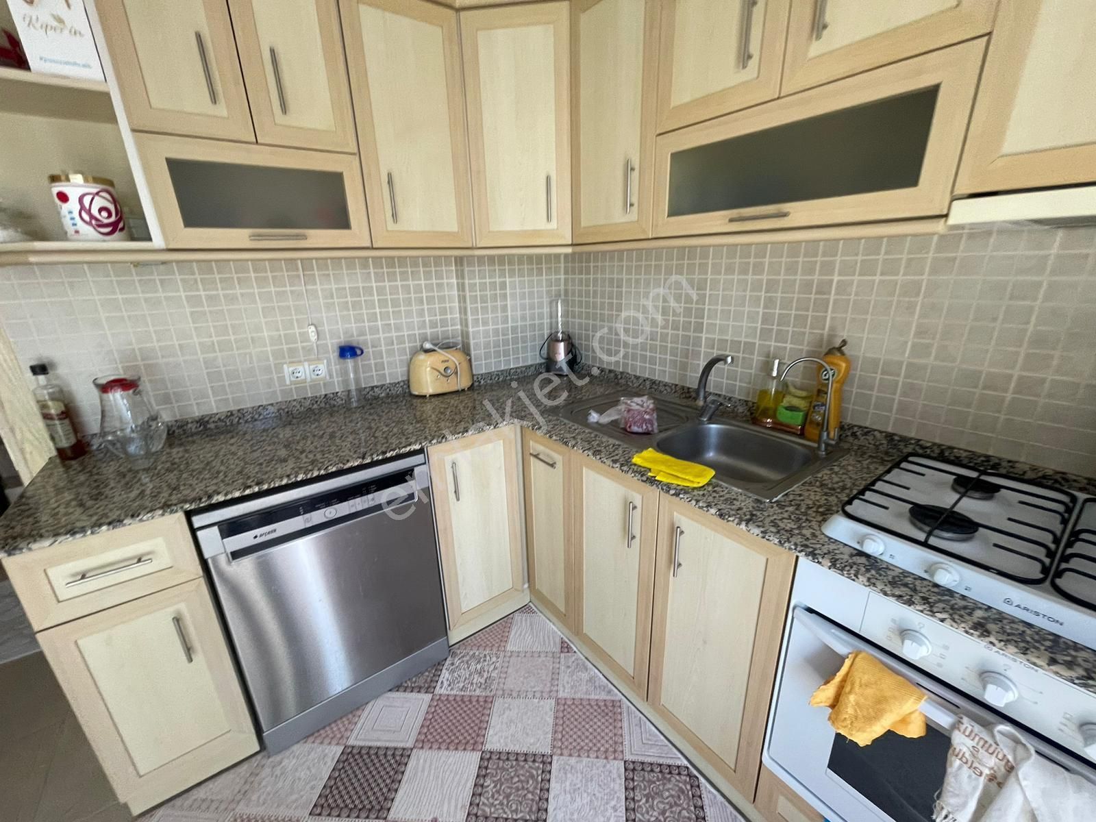 Soğucak'ta Deniz Ve Havuz Manzaralı 3+1 Villa... - Görsel 21