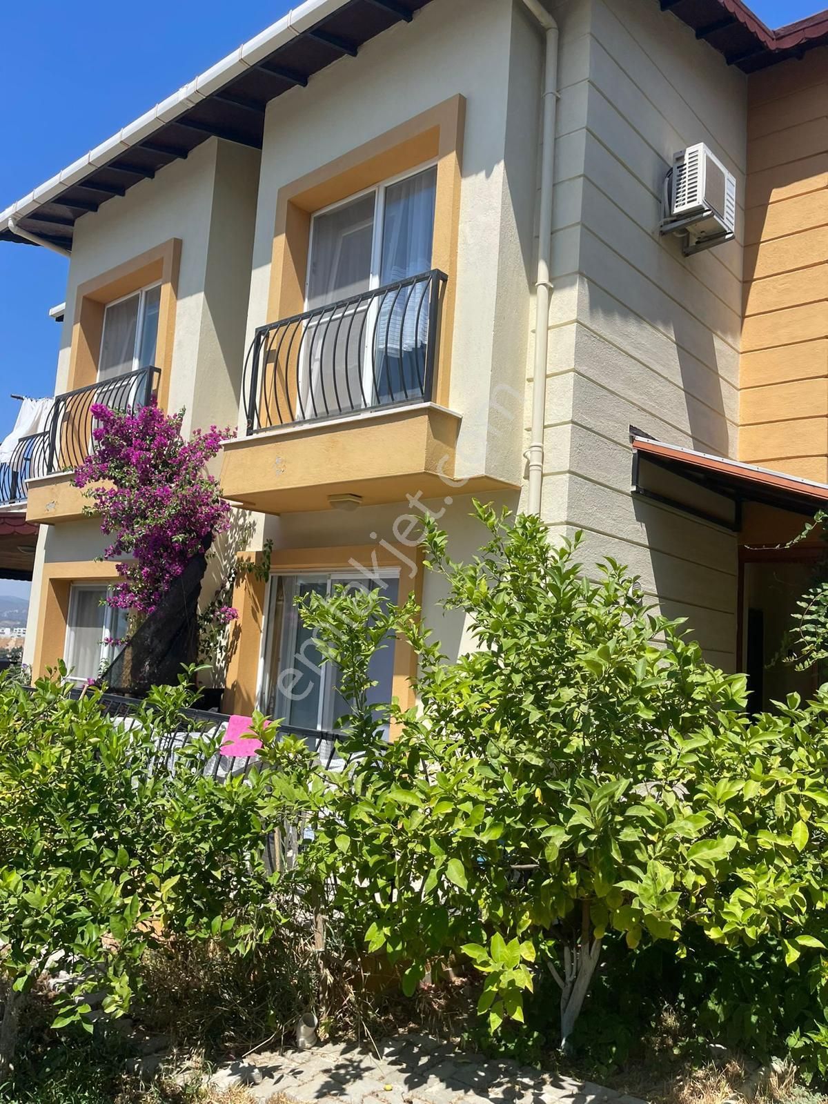 Soğucak'ta Deniz Ve Havuz Manzaralı 3+1 Villa... - Görsel 12