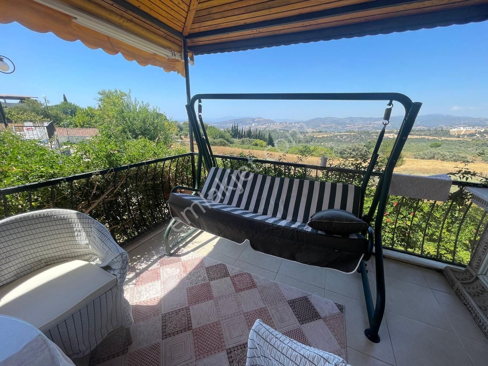 Soğucak'ta Deniz Ve Havuz Manzaralı 3+1 Villa... - Görsel 16