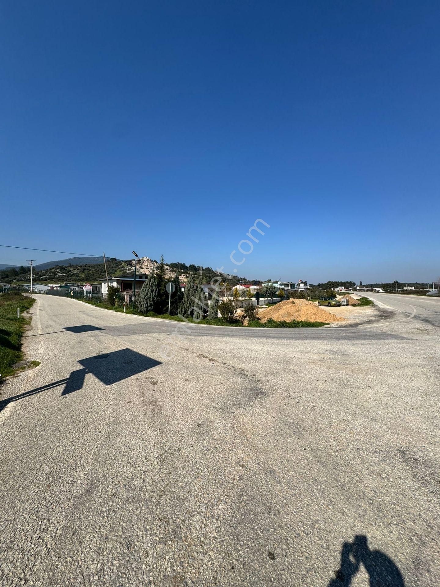 Menderes Ataköy'de Denize Yakın Satılık Hobi Bahçesi - Görsel 9