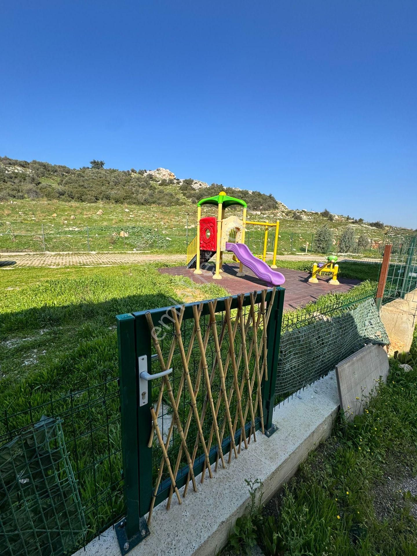 Menderes Ataköy'de Denize Yakın Satılık Hobi Bahçesi - Görsel 23