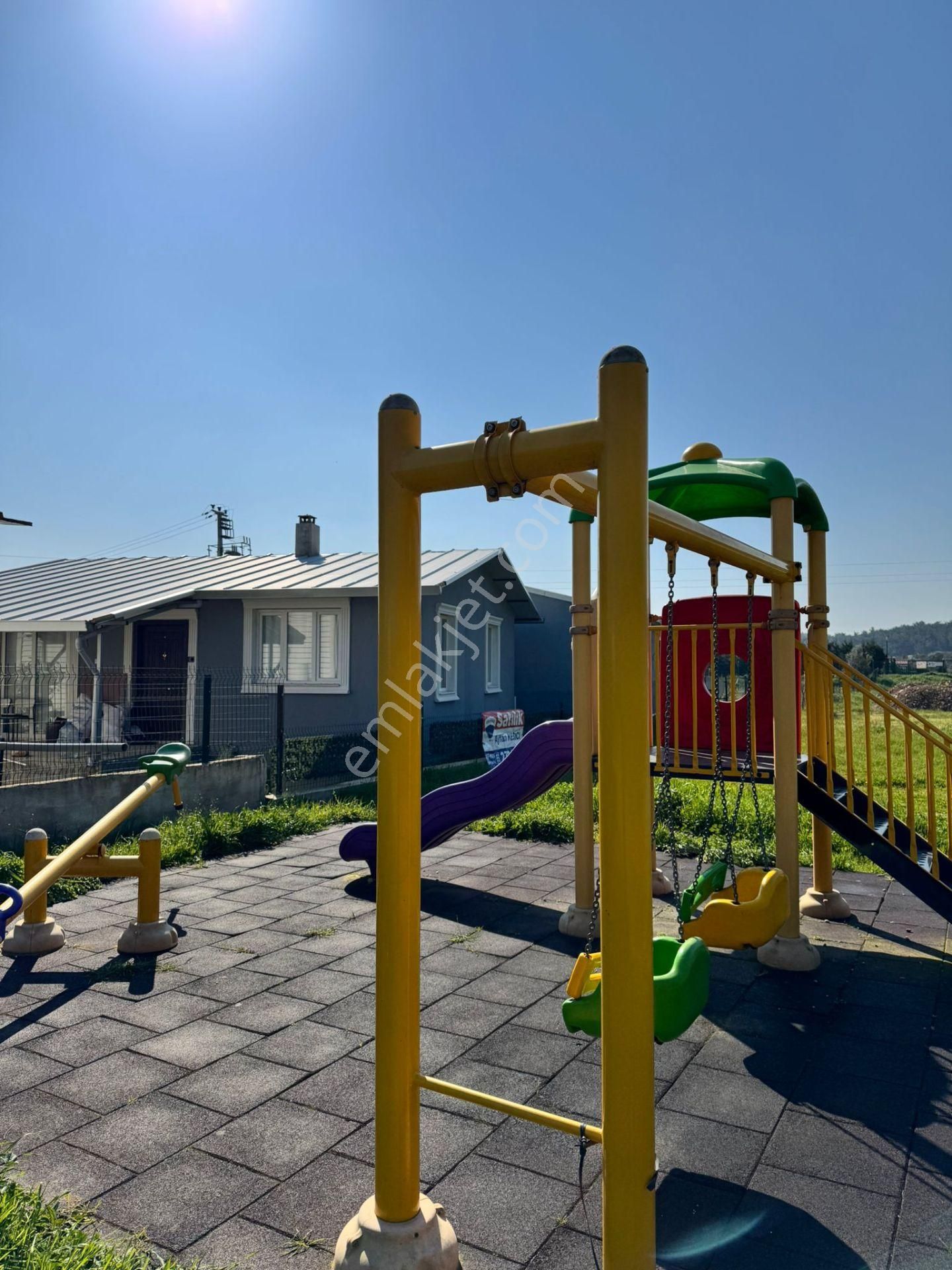 Menderes Ataköy'de Denize Yakın Satılık Hobi Bahçesi - Görsel 16