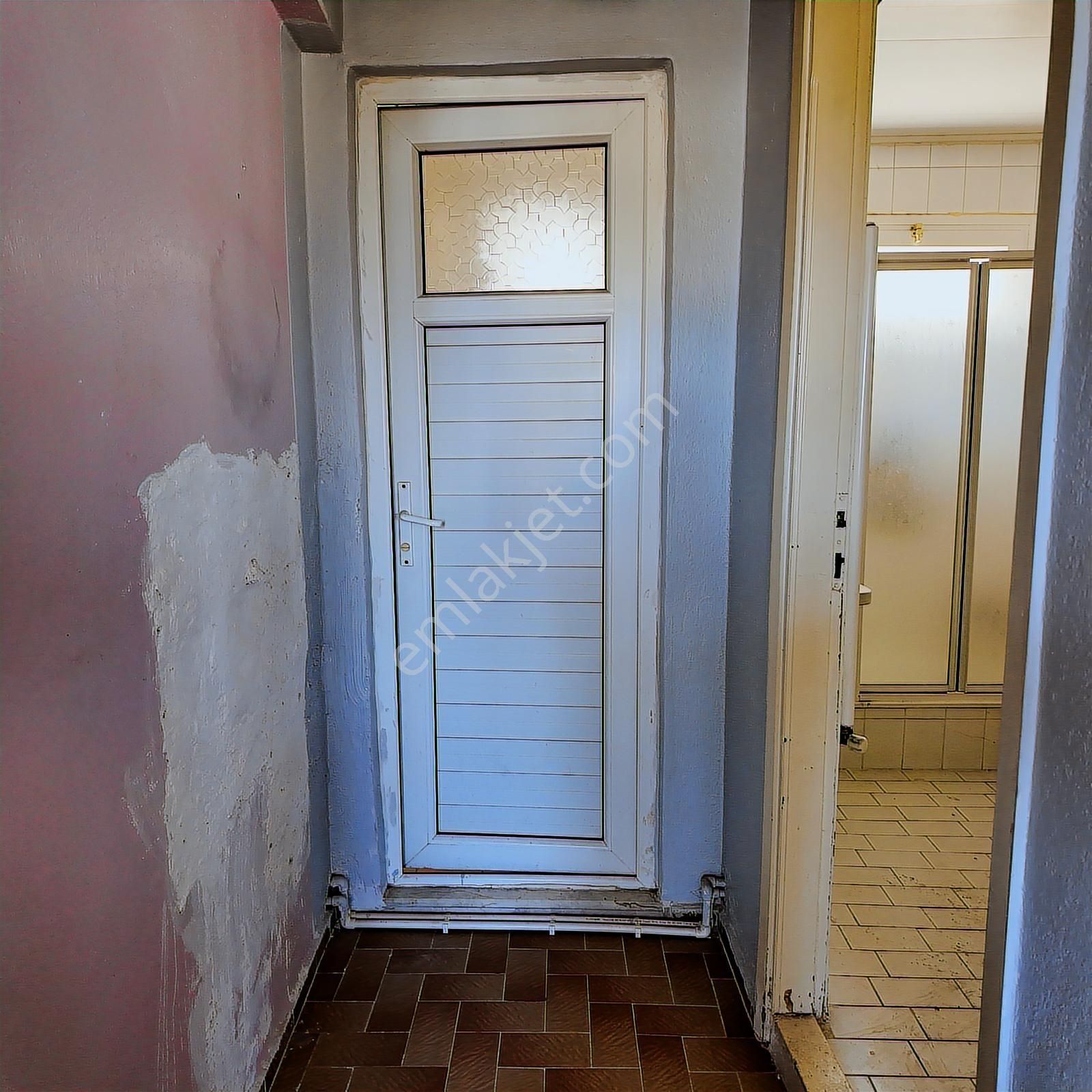 Paşa Mahallesi Tahirün Caddesi Arkası 2+1 90 M2 Doğalgazlı Daire - Görsel 3