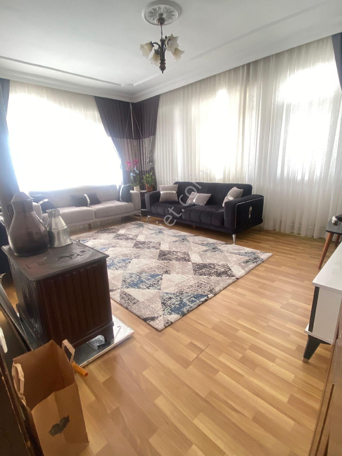 Kavaklı'nın Merkezi Konumda 2+1 Ara Kat Satılık Daire - Görsel 16