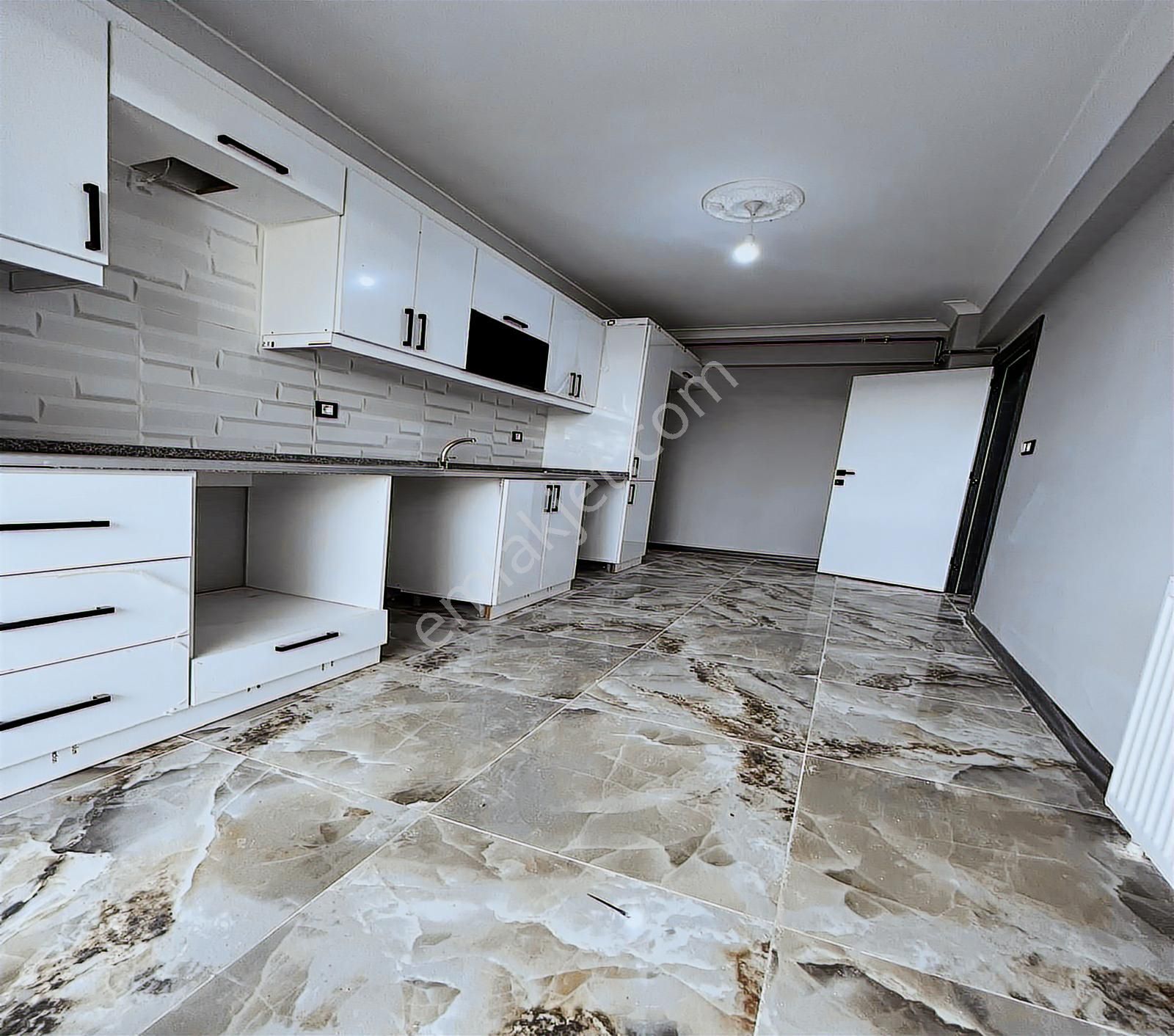 Lider'den Baglık Mah Mekezde Geniş Ferah Balkonlu Sıfır2+1 Daire - Görsel 19