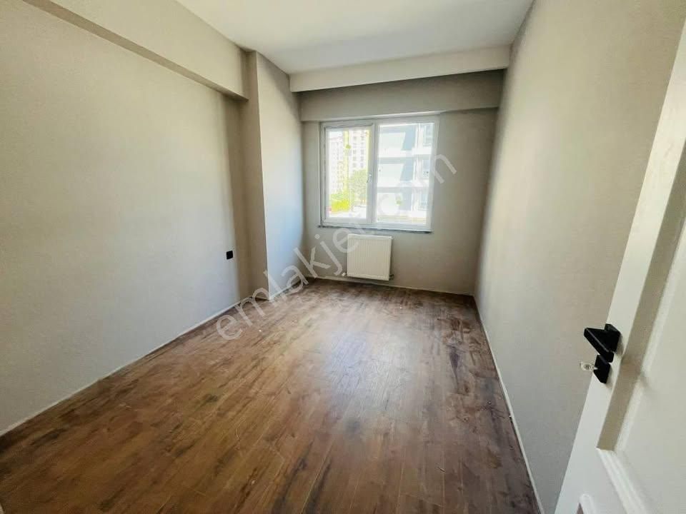 Arslan Mülk Ofisi // Gültepe De Satılık 4+0 Sıfır Lüks Daire - Görsel 2