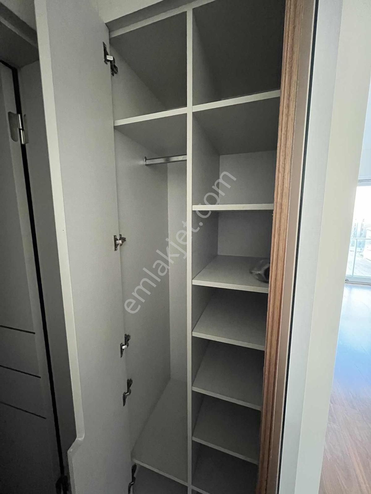 Suryapı Corridor Da Kiralık 1+1 64m2 Daire Güneşli - Görsel 8