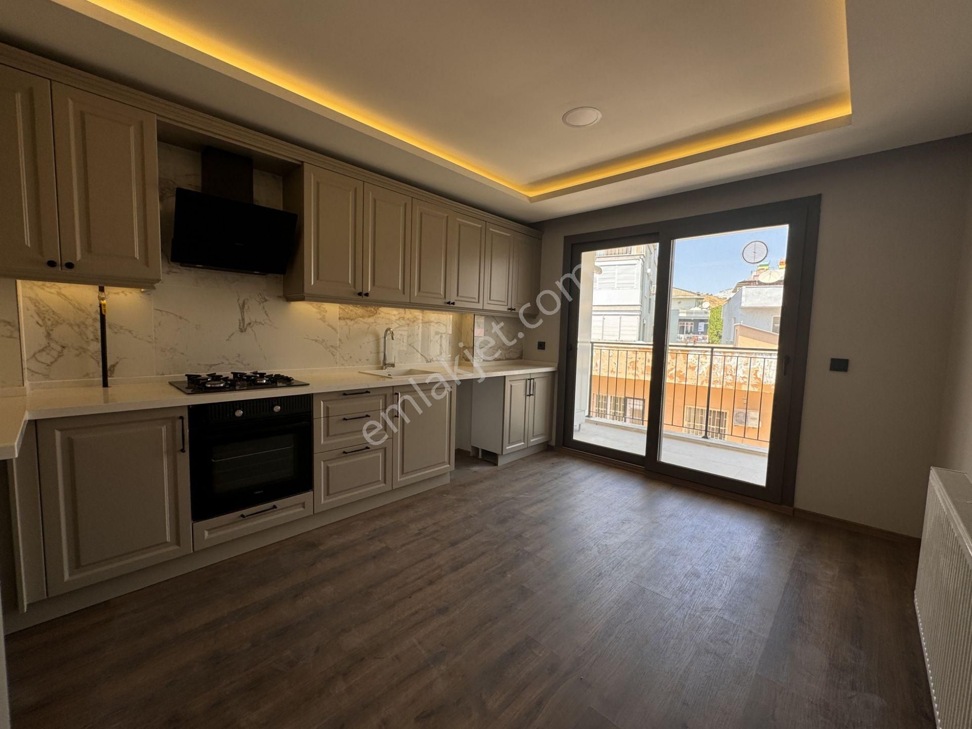 Aydın Söke Mimarsan Gayrimenkul"söke Çeltikçi Mahallesinde Satılık 3+1 Sıfır Daire - Görsel 4