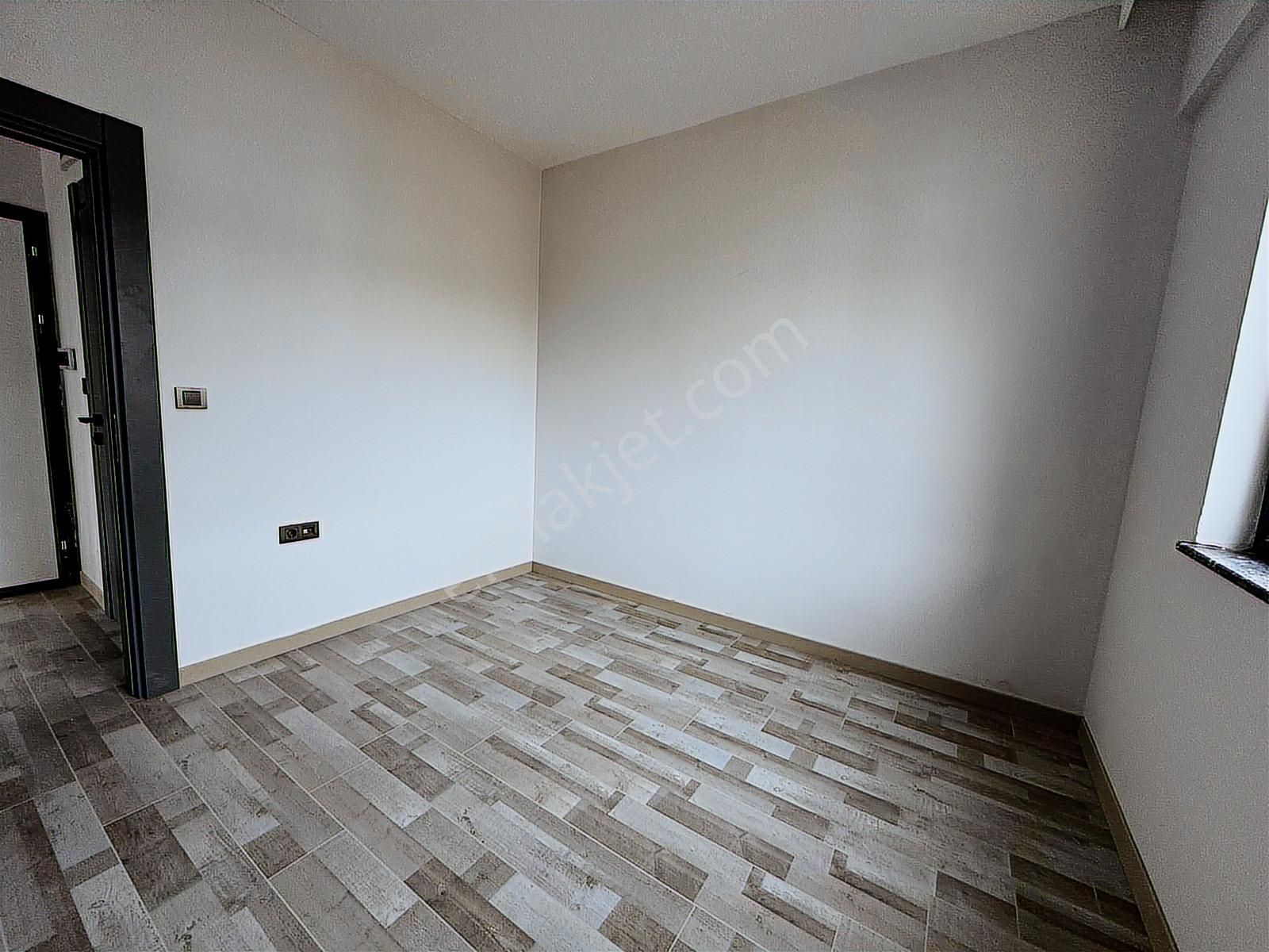 Alaçatı'dan Ara Katta, Balkonlu, Yerden Isıtma, Boş Kiralık 1+1 - Görsel 28