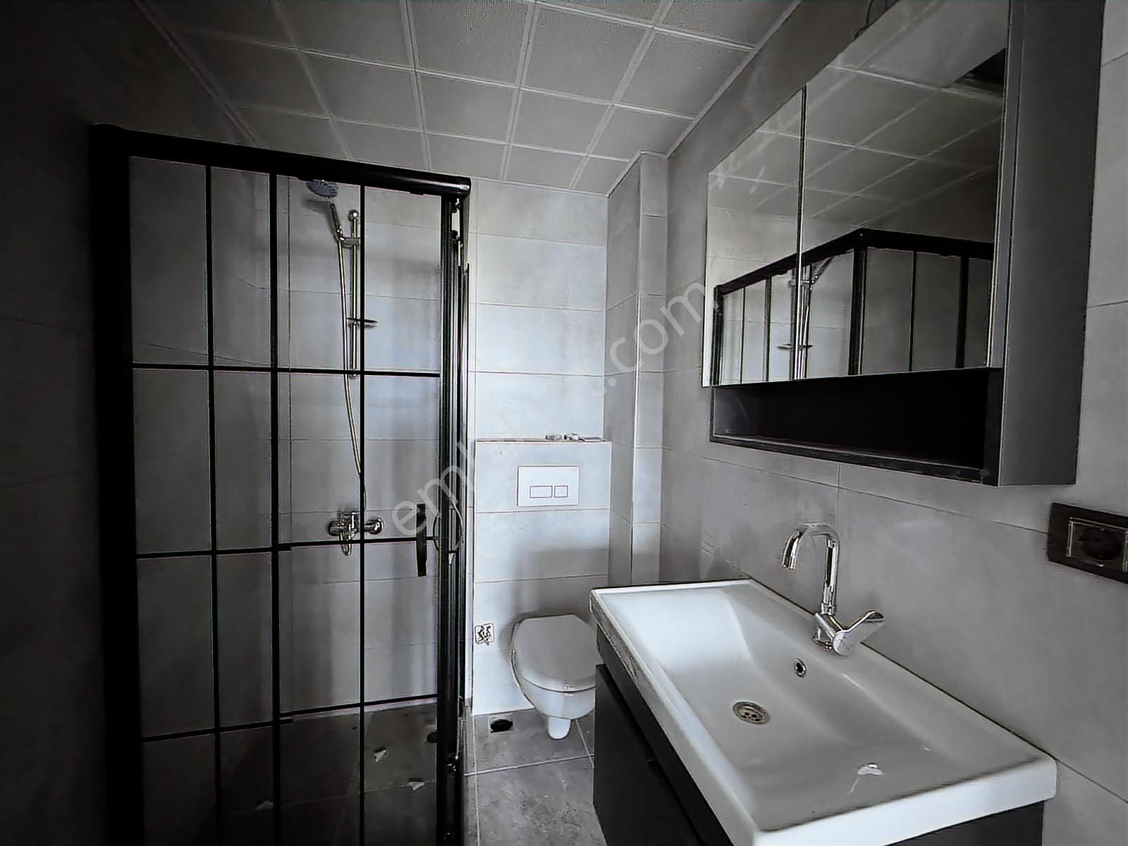 Alaçatı'dan Ara Katta, Balkonlu, Yerden Isıtma, Boş Kiralık 1+1 - Görsel 31