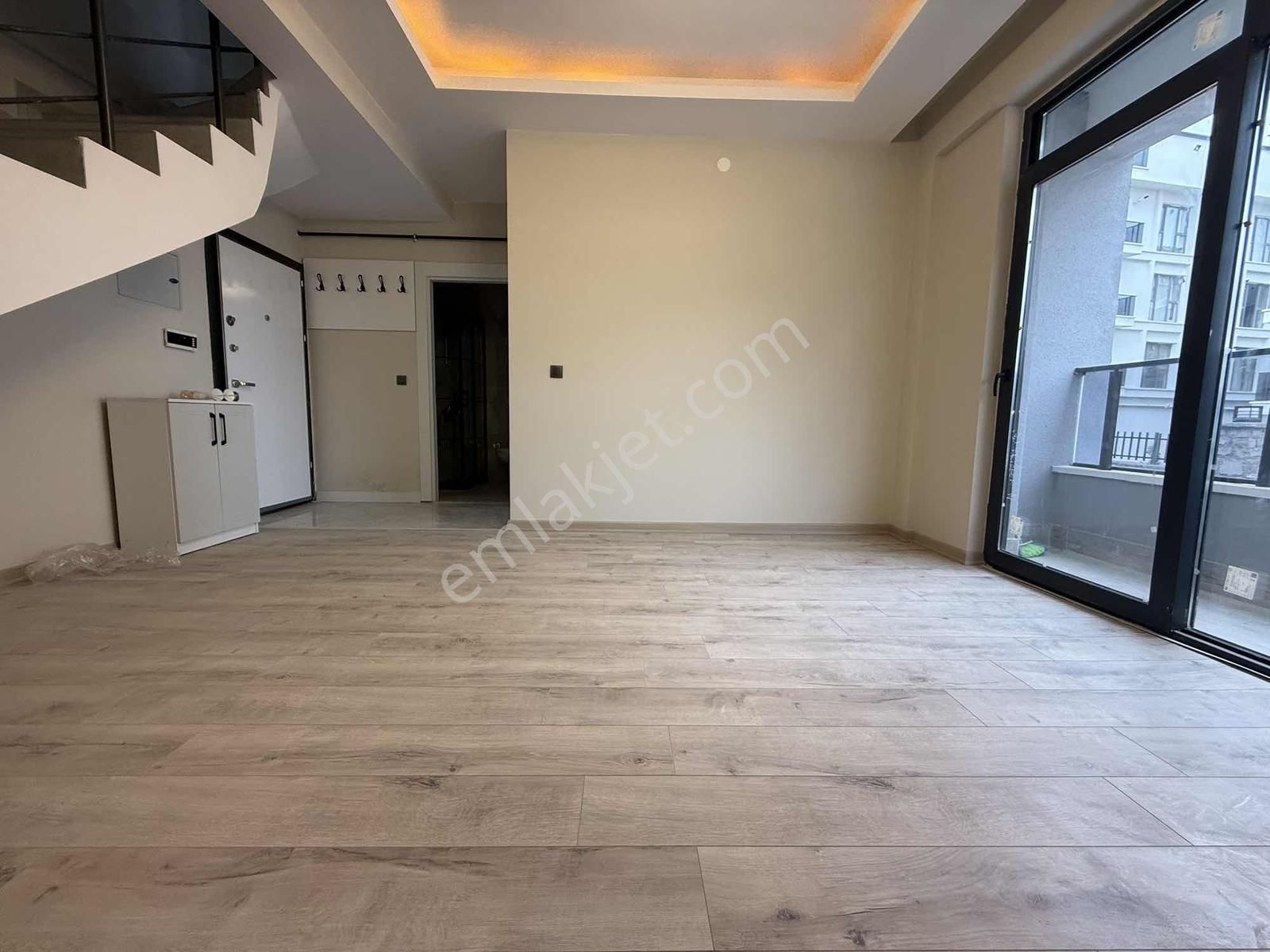 Alaçatı'dan/çatı Eğimsiz/yerden Isıtma/bağımsız Mutfak/lüx 2+1 - Görsel 10