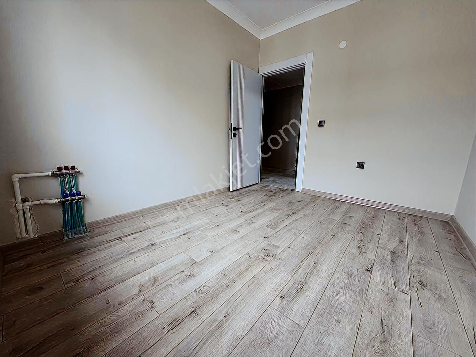 Alaçatı'dan/çatı Eğimsiz/yerden Isıtma/bağımsız Mutfak/lüx 2+1 - Görsel 7