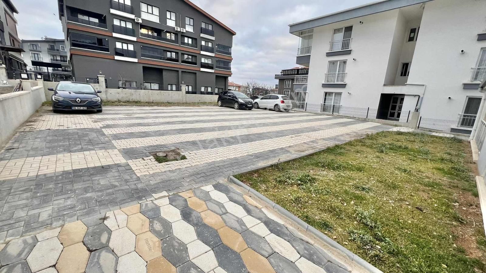 Alaçatı'dan Bağımsız Mutfaklı | Bulvar Yakını | 2+1 - Görsel 6