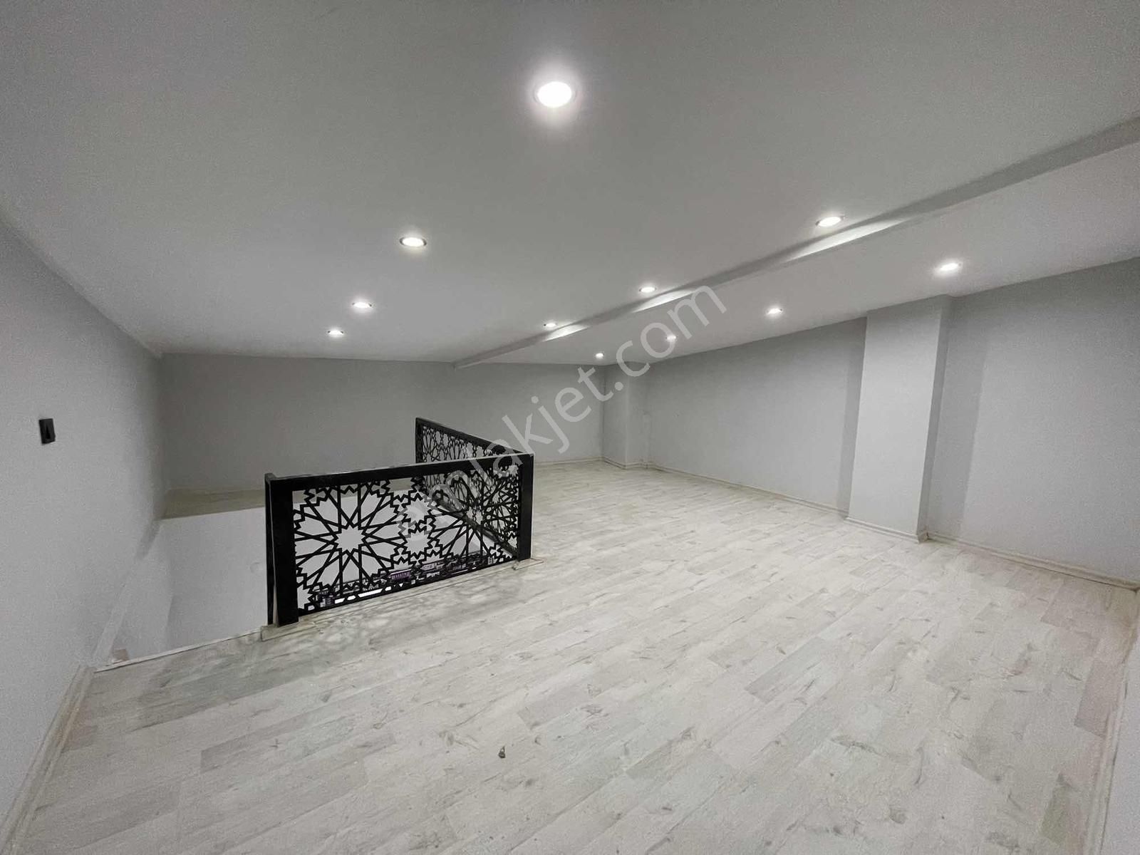 Türker Emlak I Hastane Karşısı 1+1 Sıfır , Asansör , Otopark - Görsel 9