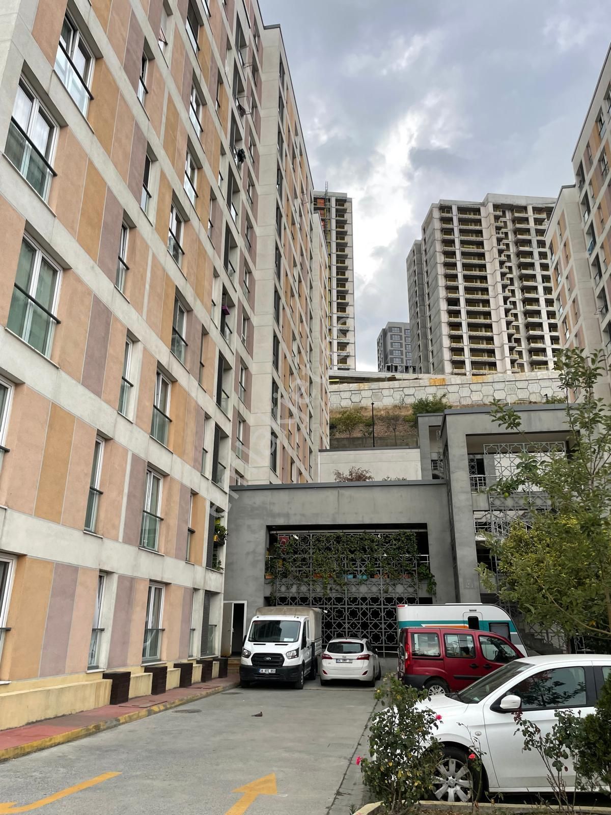 5 Levent Bayramoğlu Sitesinde Seçkin Konumda Arakat 2+1 - Görsel 24