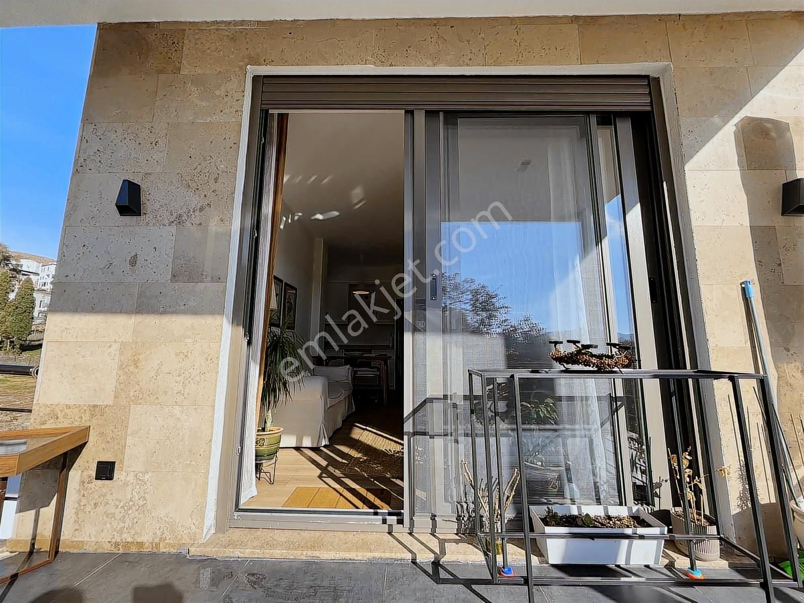 Dereköy'de Satılık 2+1 Lüks Daire - Görsel 15