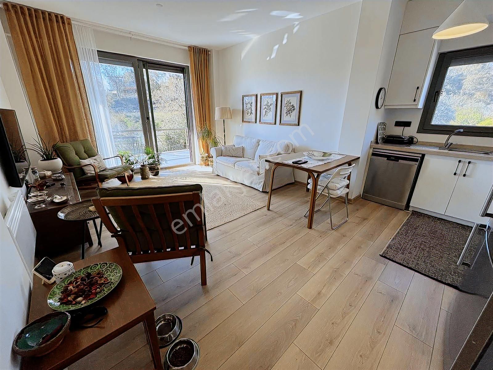 Dereköy'de Satılık 2+1 Lüks Daire - Görsel 7