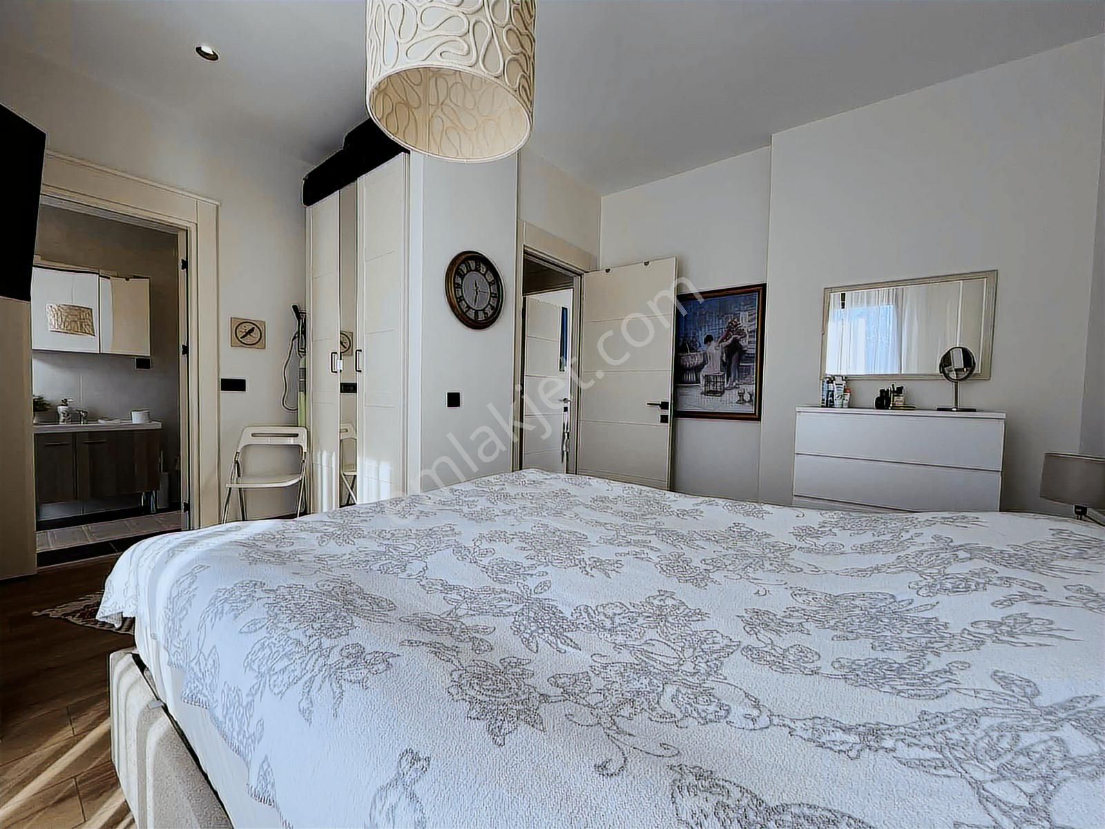 Dereköy'de Satılık 2+1 Lüks Daire - Görsel 29