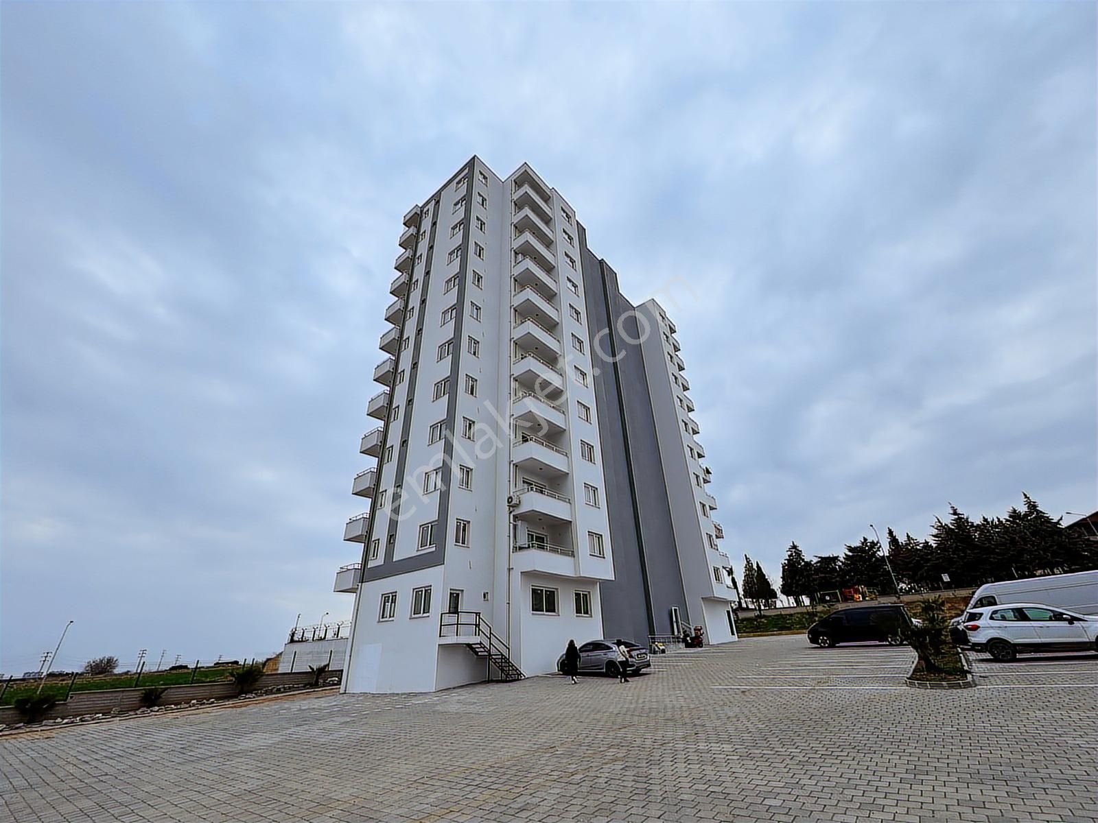 Bahçeşehir/isabet Okulları Civarı/1 Yaşında/2 Cephe/yatırımlık!! - Görsel 24