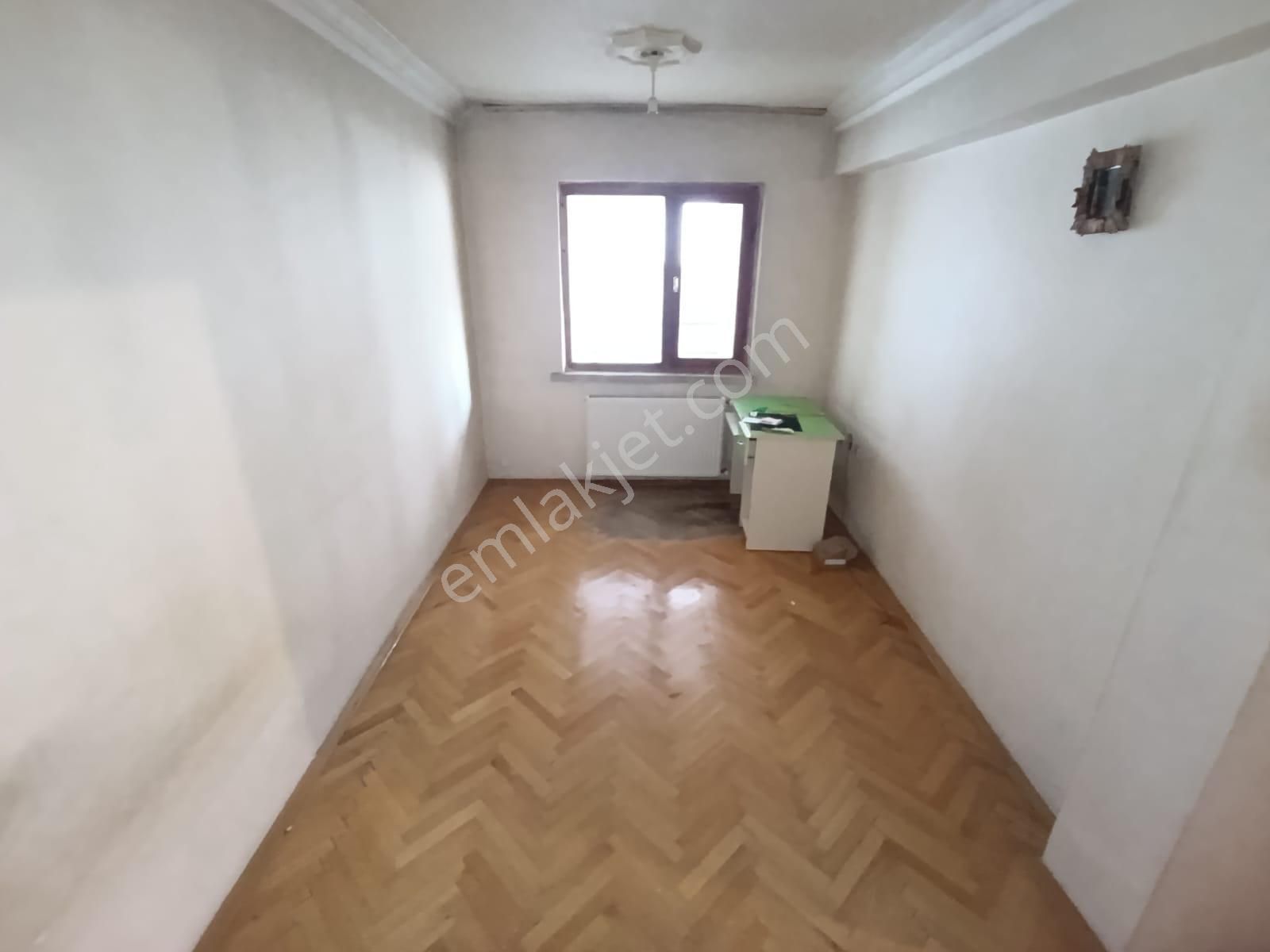 Gülveren'de Plevne Cad Dibi 2+1 Kot 1'de Satılık Kupon Daire !!! - Görsel 2