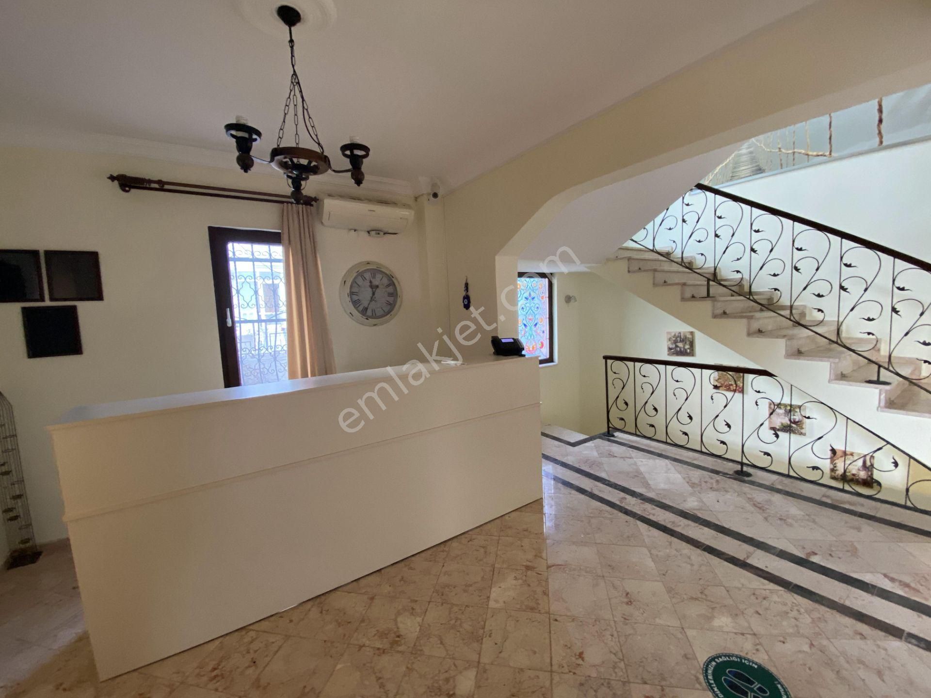 Balıkesir Ayvalık Cunda Da Satılık Muhtesem Butik Otel.